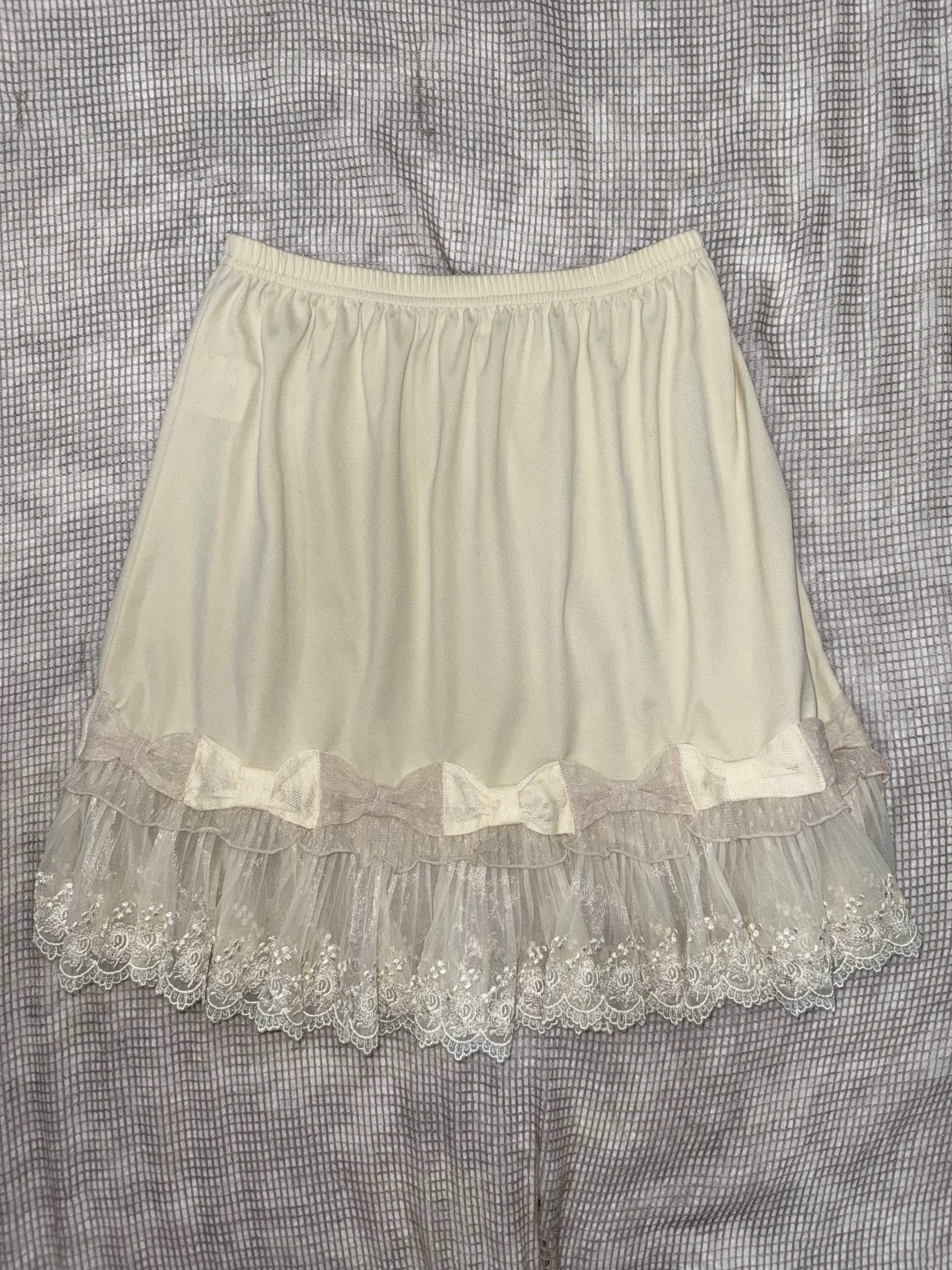 Axes Fairy-Tale Embroidered Mesh Underskirt