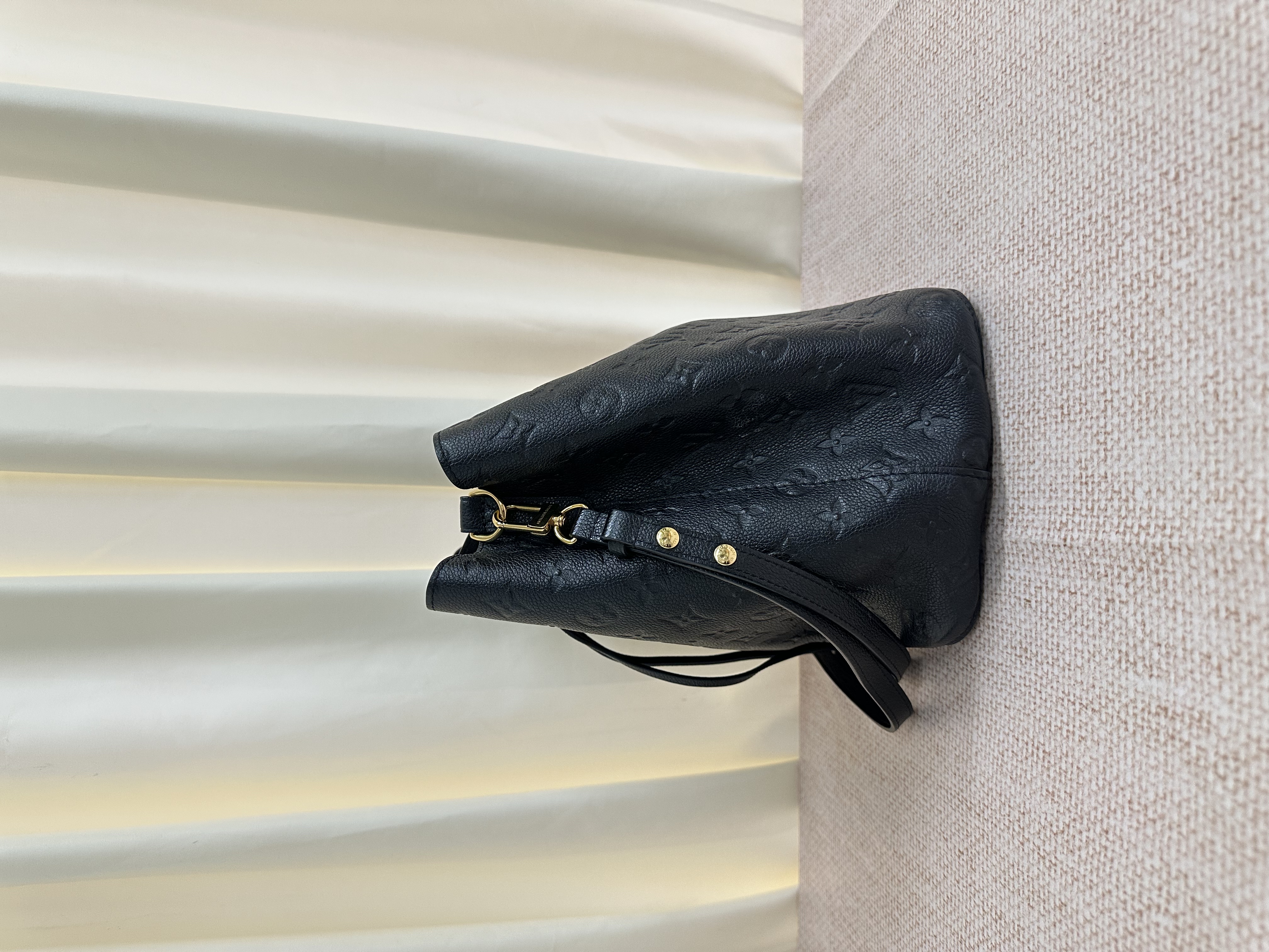 Pre-owned Louis Vuitton Néonoé MM Bucket Bag/ Product Code: 26041901