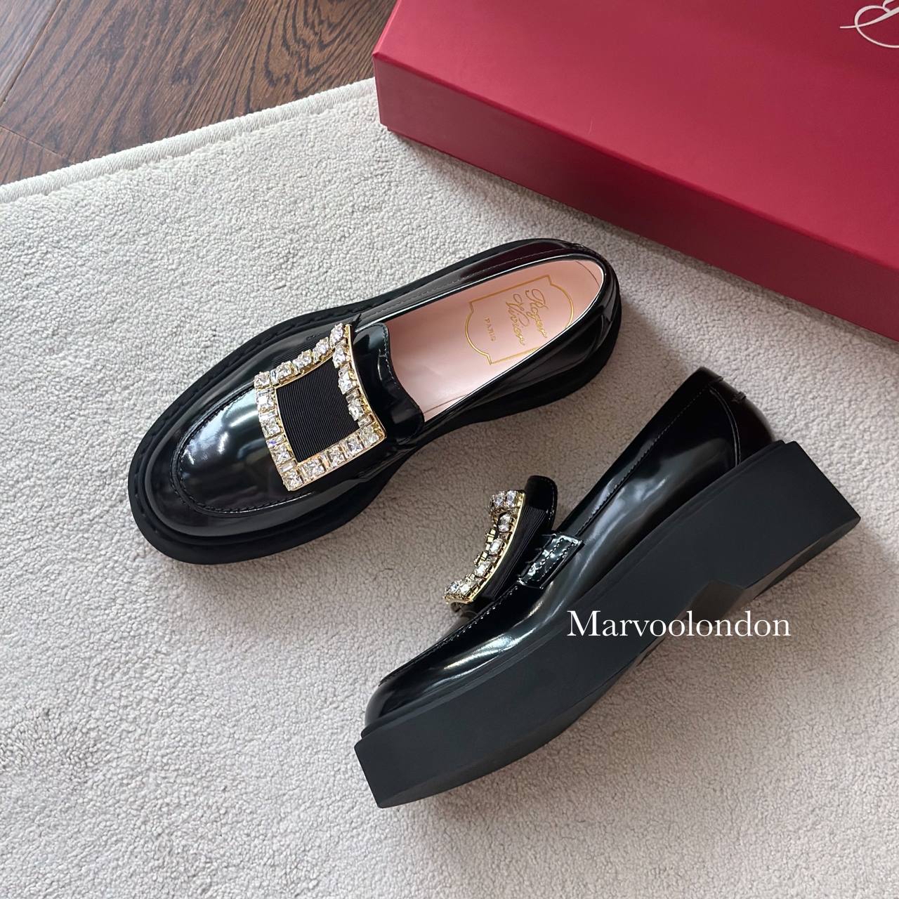 限時優惠✨訂貨🍒Rv 經典款漆皮厚底鑽扣loafer WhatsApp check size 