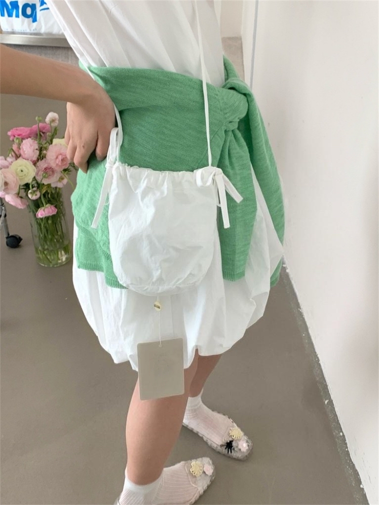 Agnes Puffy Dress free small crossbody bag 韩系减龄甜美背心花苞连衣裙配送🎁同色包包 ( 3 colours )