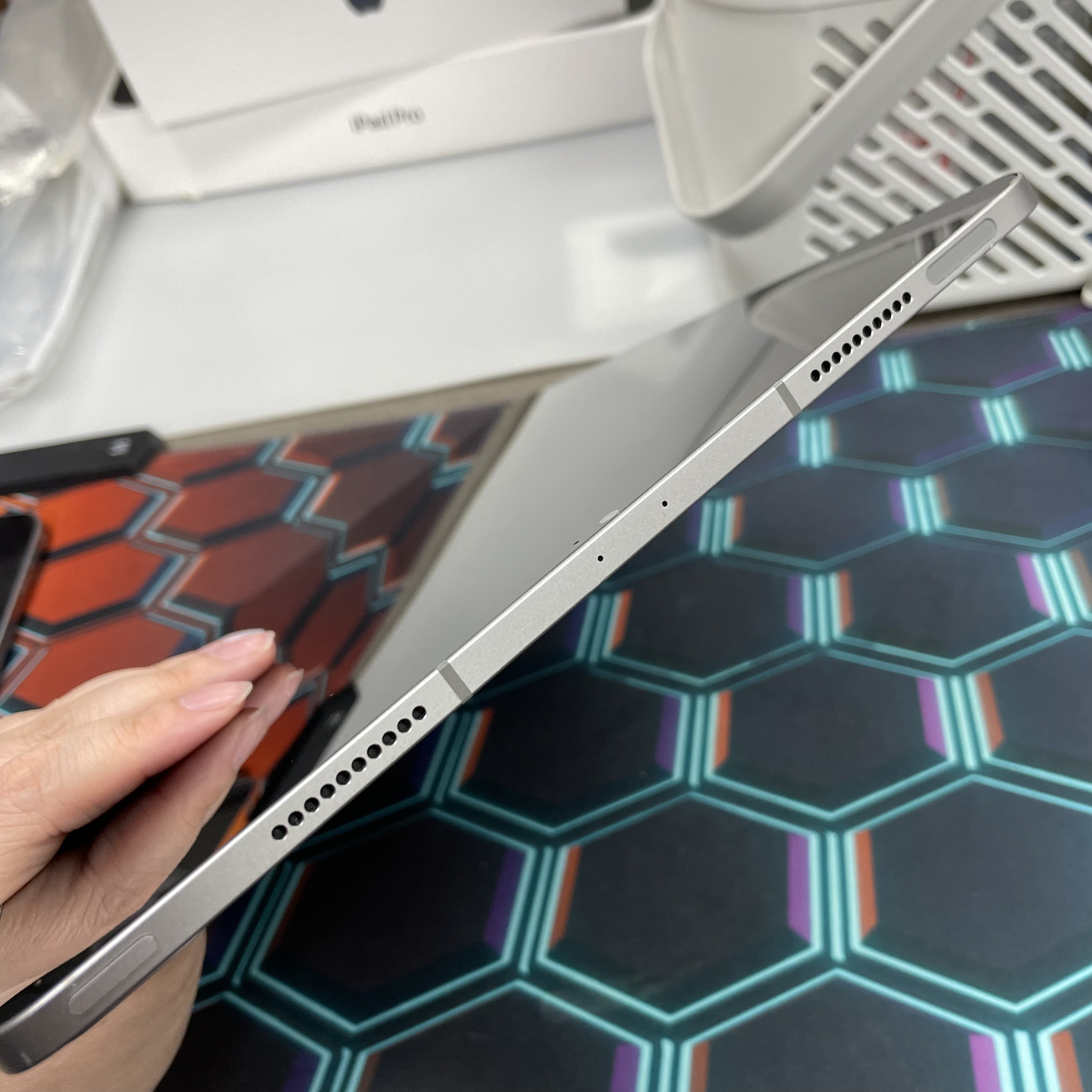 *773593BB iPad Pro 6 12.9吋 M2 超靚機 256GB 插卡版 灰色 gray