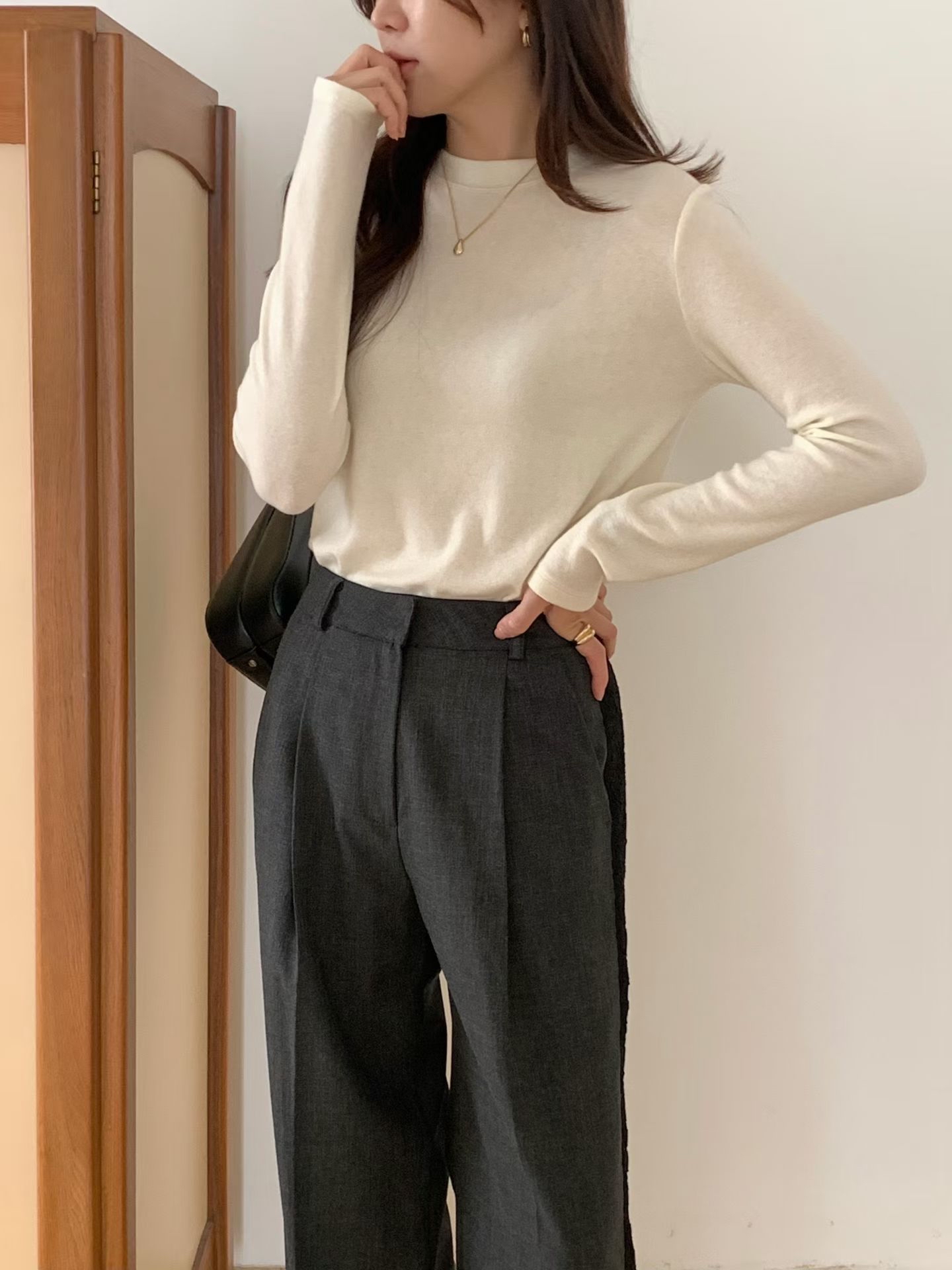 RoundNeck wool basic tee
