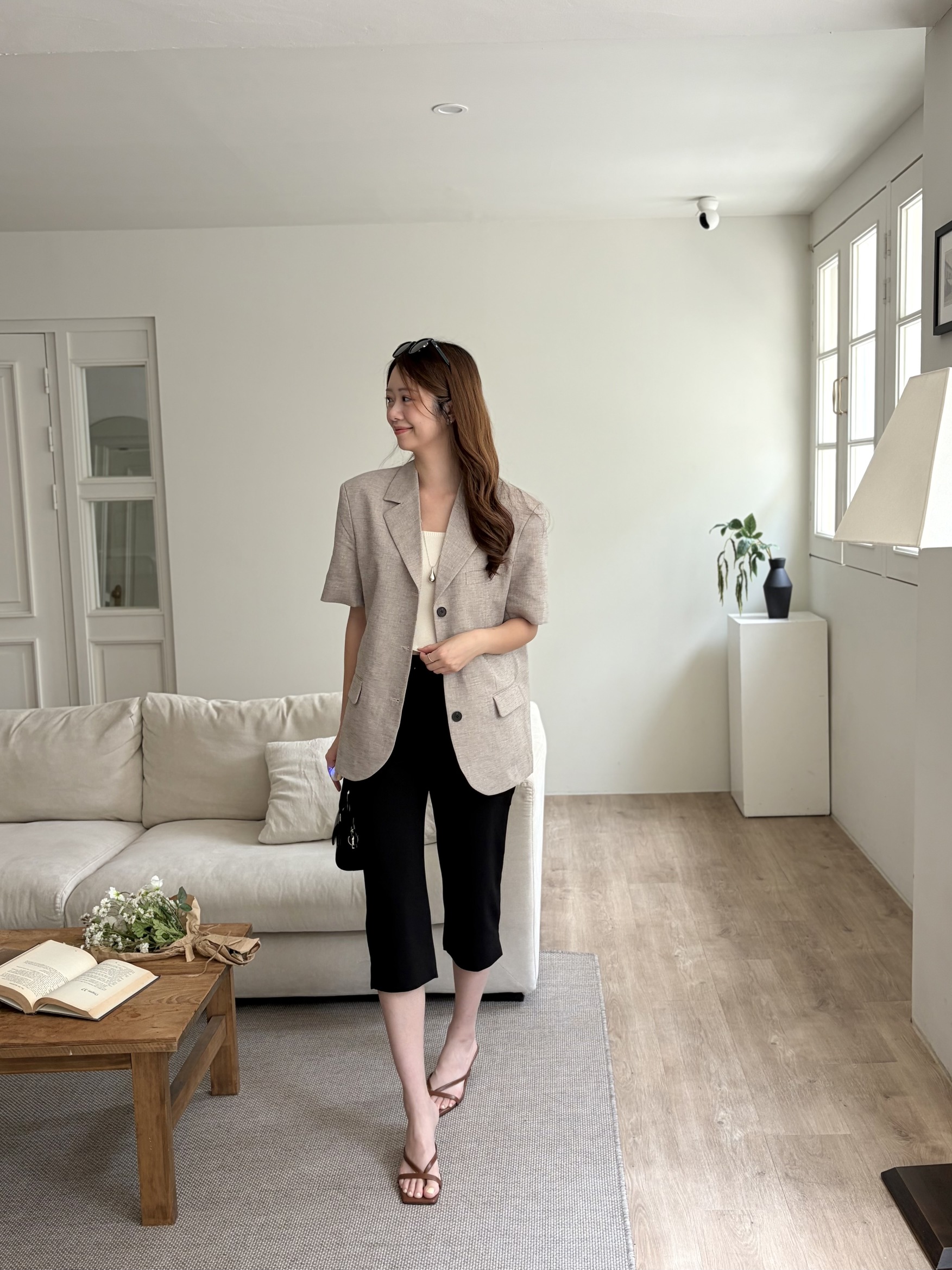 Side Slit Cropped Pants
