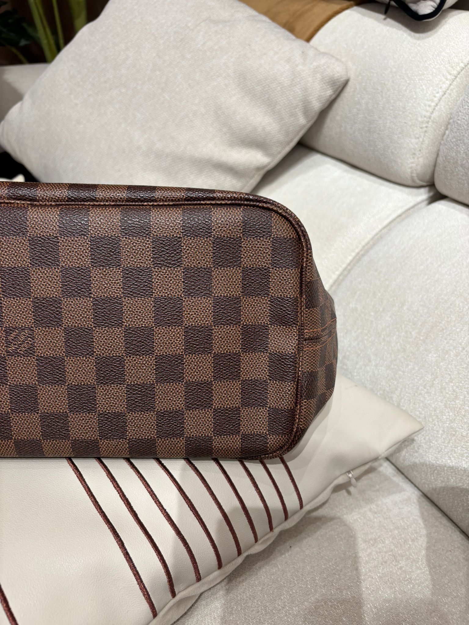 LV Neverfull MM Damier 100%Authentic, 98%New ✅Dust bag