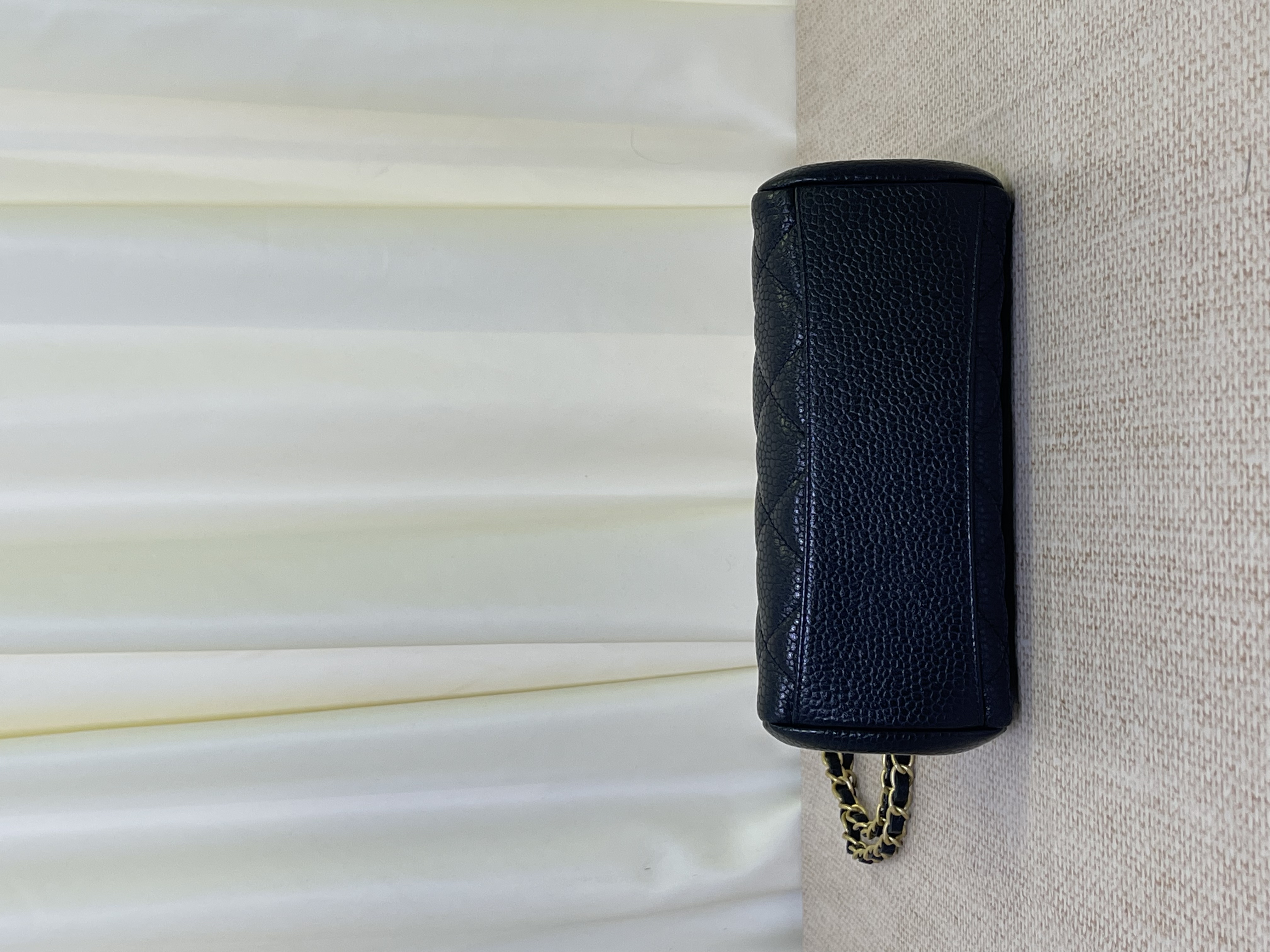 Pre owned Chanel 24K clutch with chain caviar / Product Code: 26031102