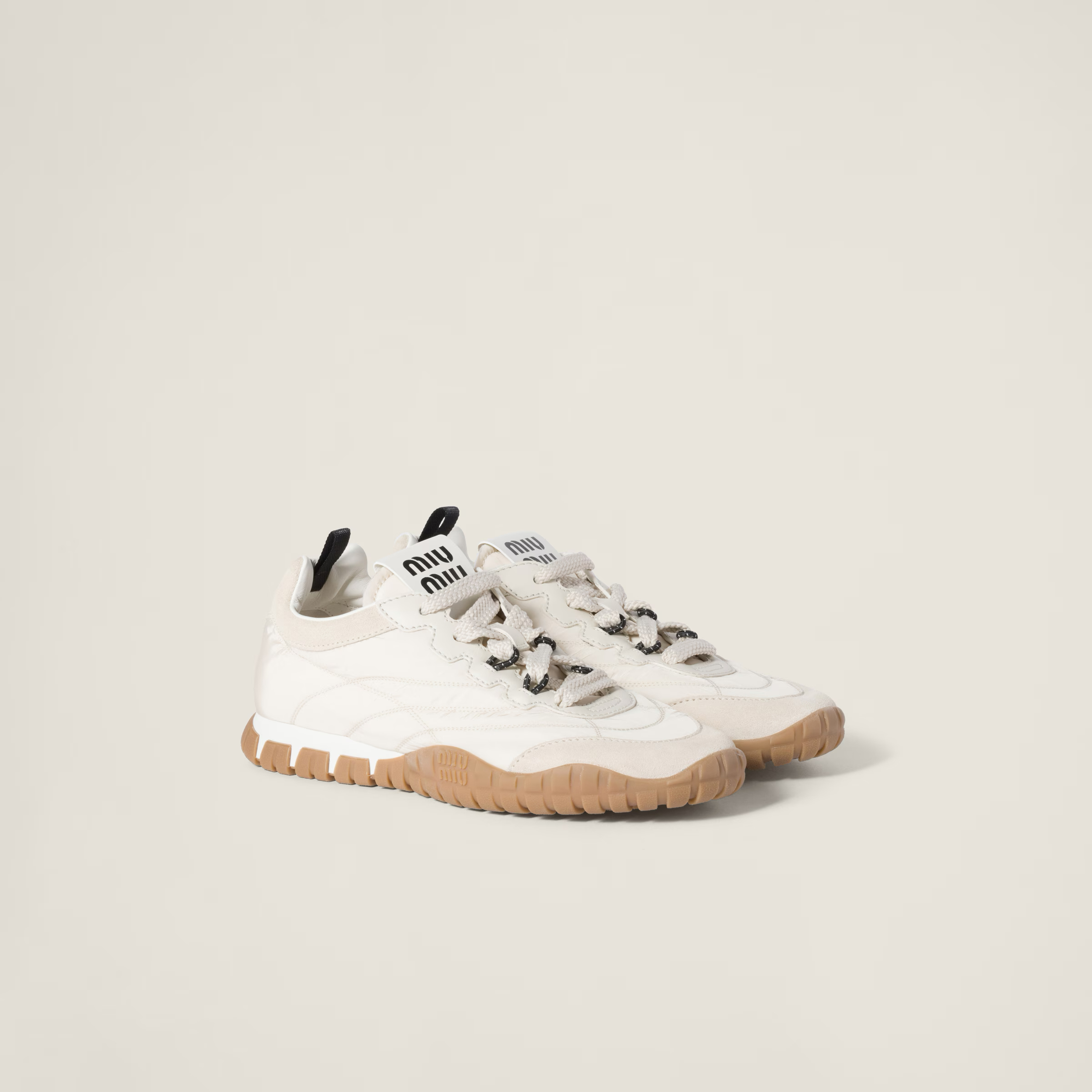 限時優惠✨訂貨🍒MIUMIU TYRE sneaker  Size 36/36.5/37.5/38/38.5/39/40