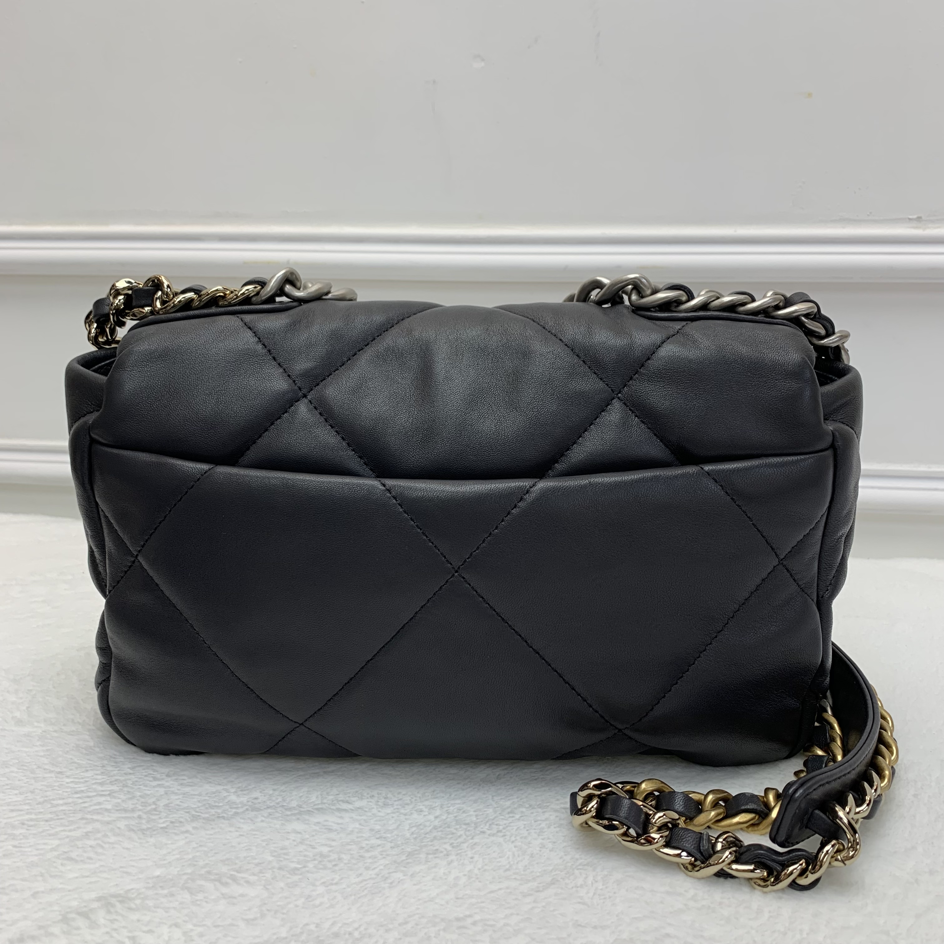 Full set Chanel 19bag 灰色配銀🩶