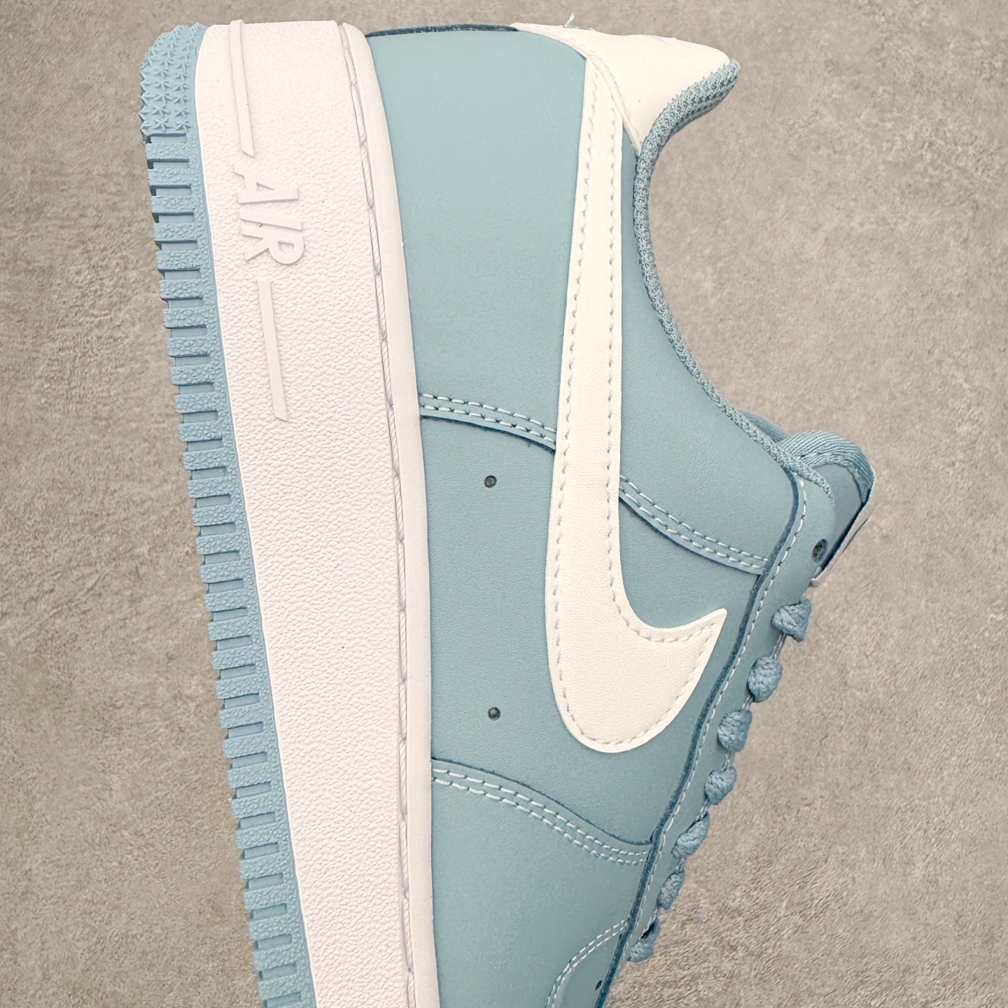 Nike Air Force 1 '07 Low FJ4146-403
