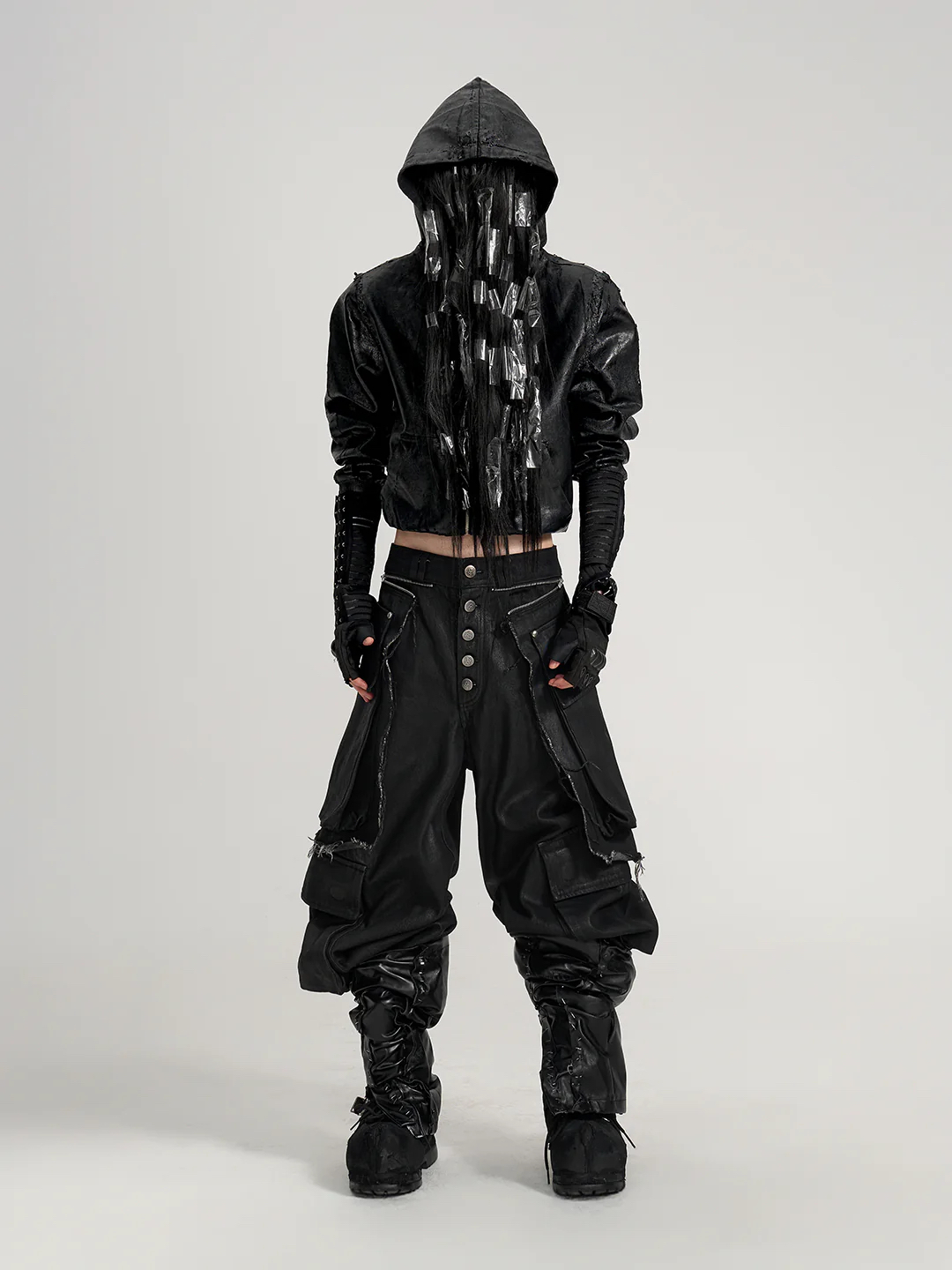 VAR-44｜MOLTING SHELL · COATED-CANVAS ZIP HOODIE