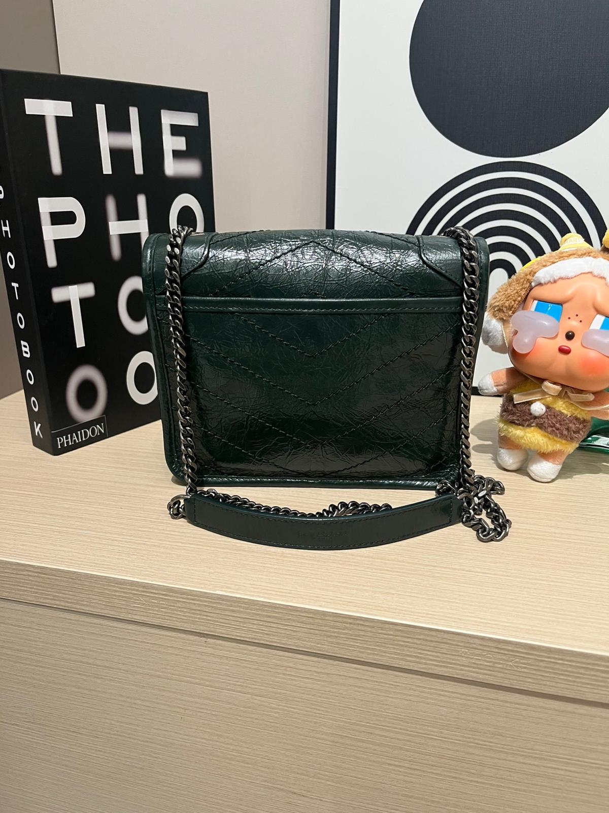 YSL Niki WOC 100%Authentic, 95%New ✅Dust bag