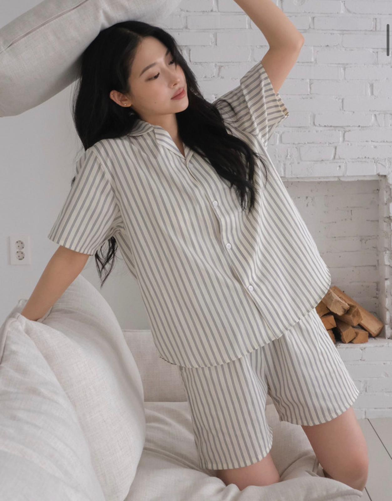 JUUNEEDU 直紋間條睡衣套裝🧸