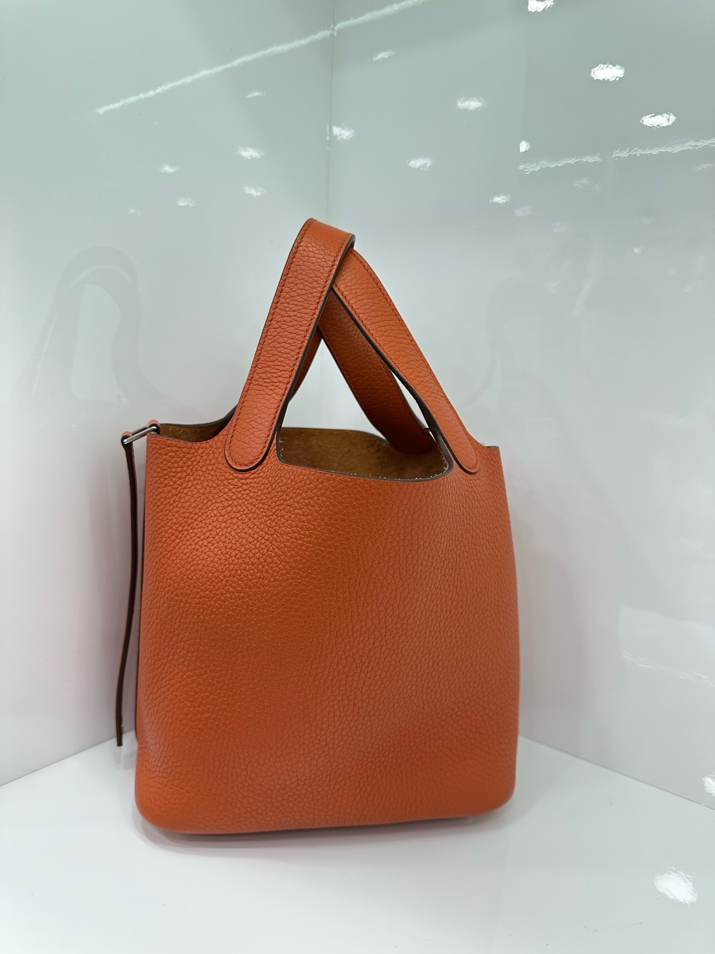 Pre-Owned HERMÉS P18 Stamp T / Product Code: 26052202