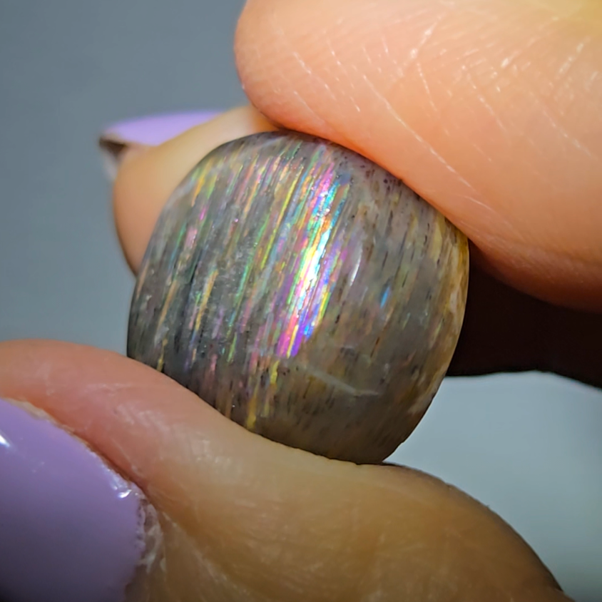 Rainbow meteor shower sunstone cabochon - SM111