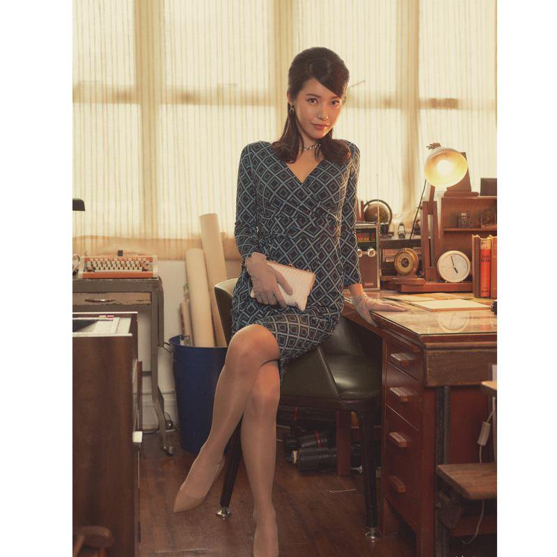(Sold out)Last S -1970s Style Miss Suzie Geometric Half-Wrap Jersey Dress(FM122)