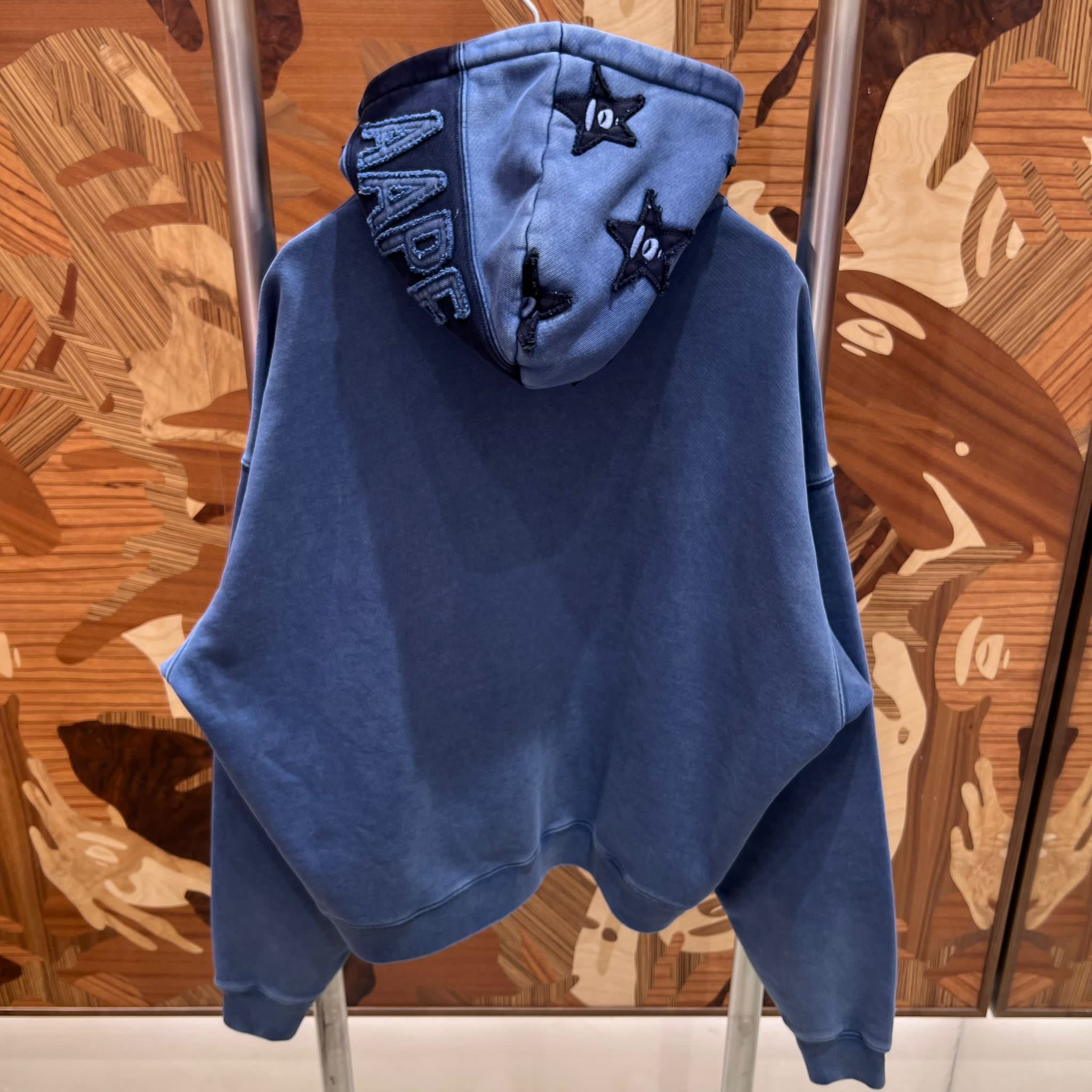 AAPE Moonface zip-up hoodie (D359)