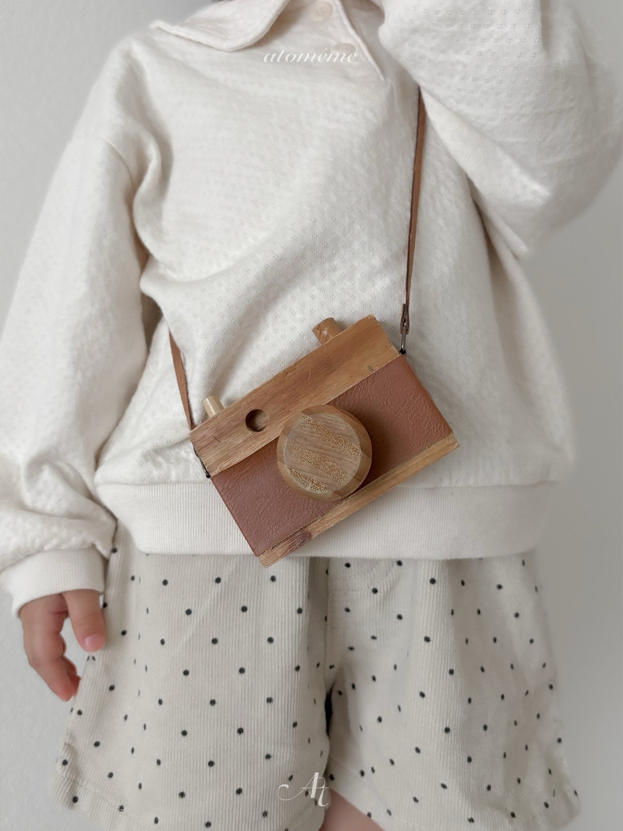 Atomeme | Butter Sweatshirt