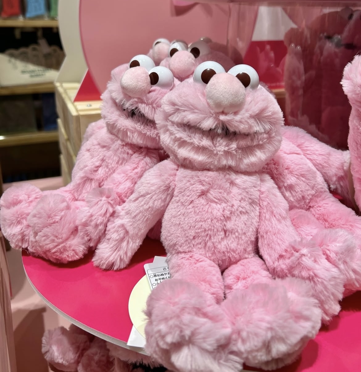 日本預訂📍日本芝麻街櫻花色公仔/吊飾 