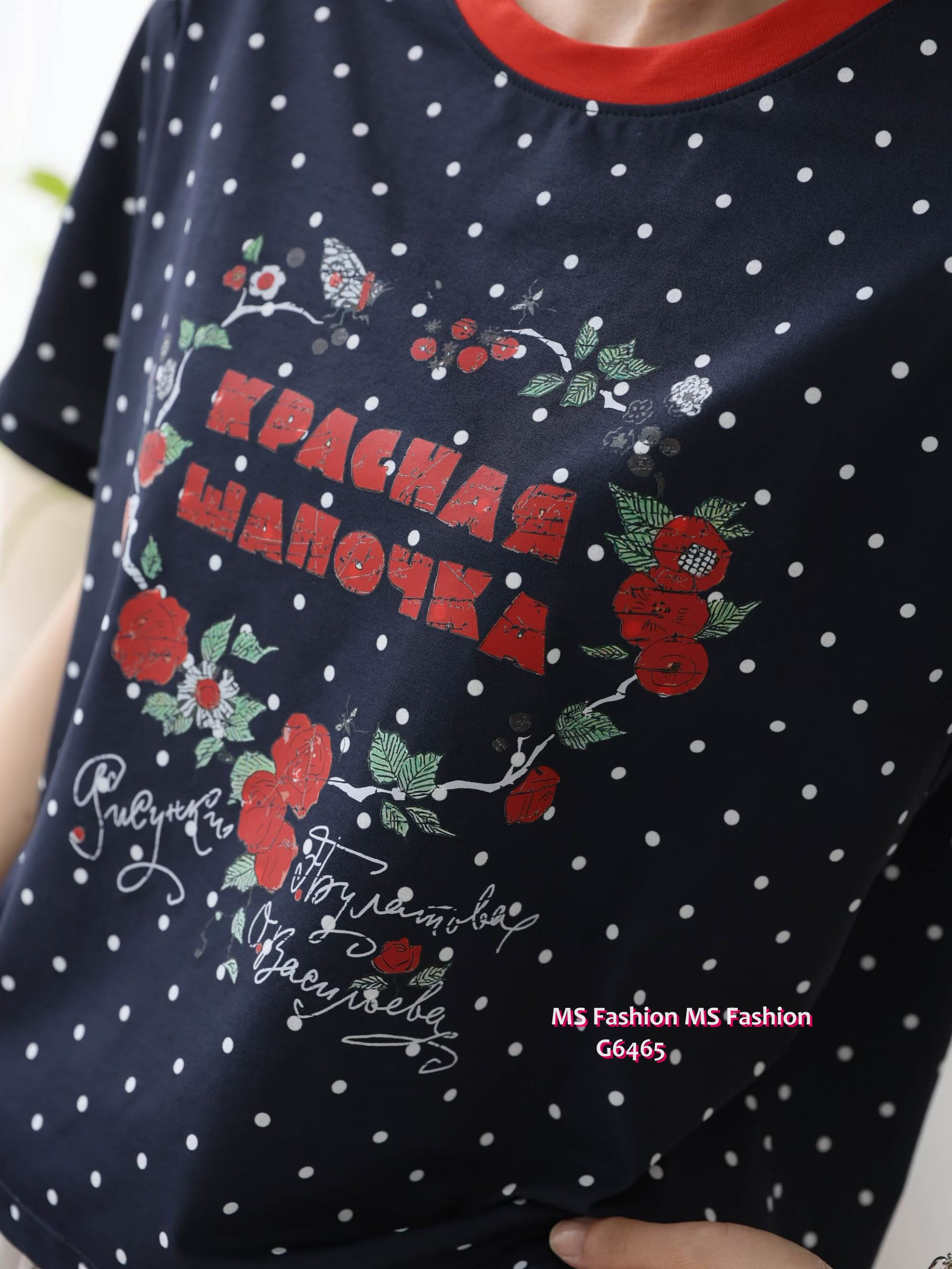 G6465 波點pattern花花top