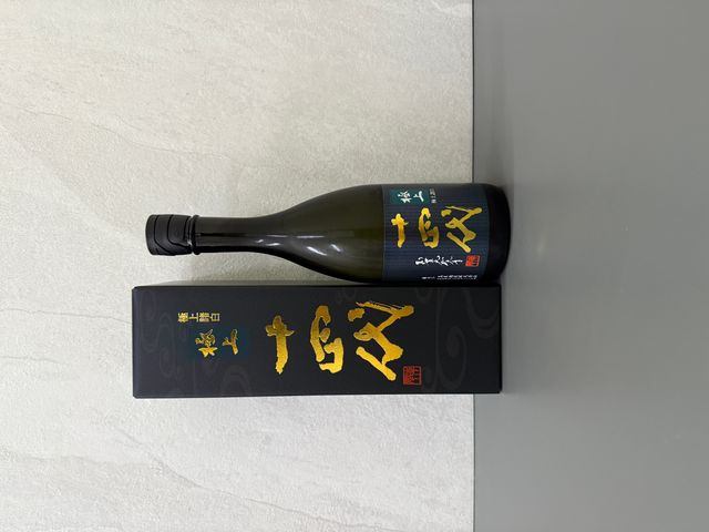 Cvz8Olm69GjMxFgUchxs-