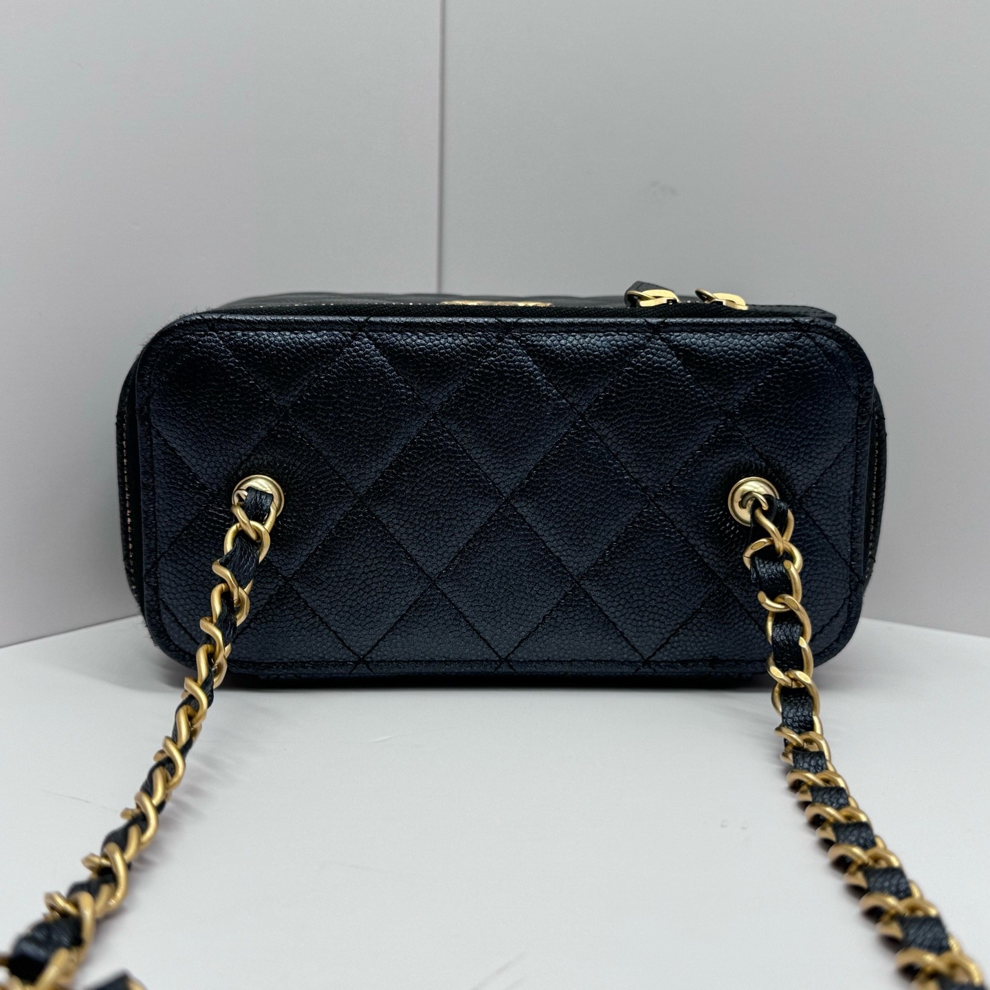 [Unused Item] Chanel 24S vanity bag 