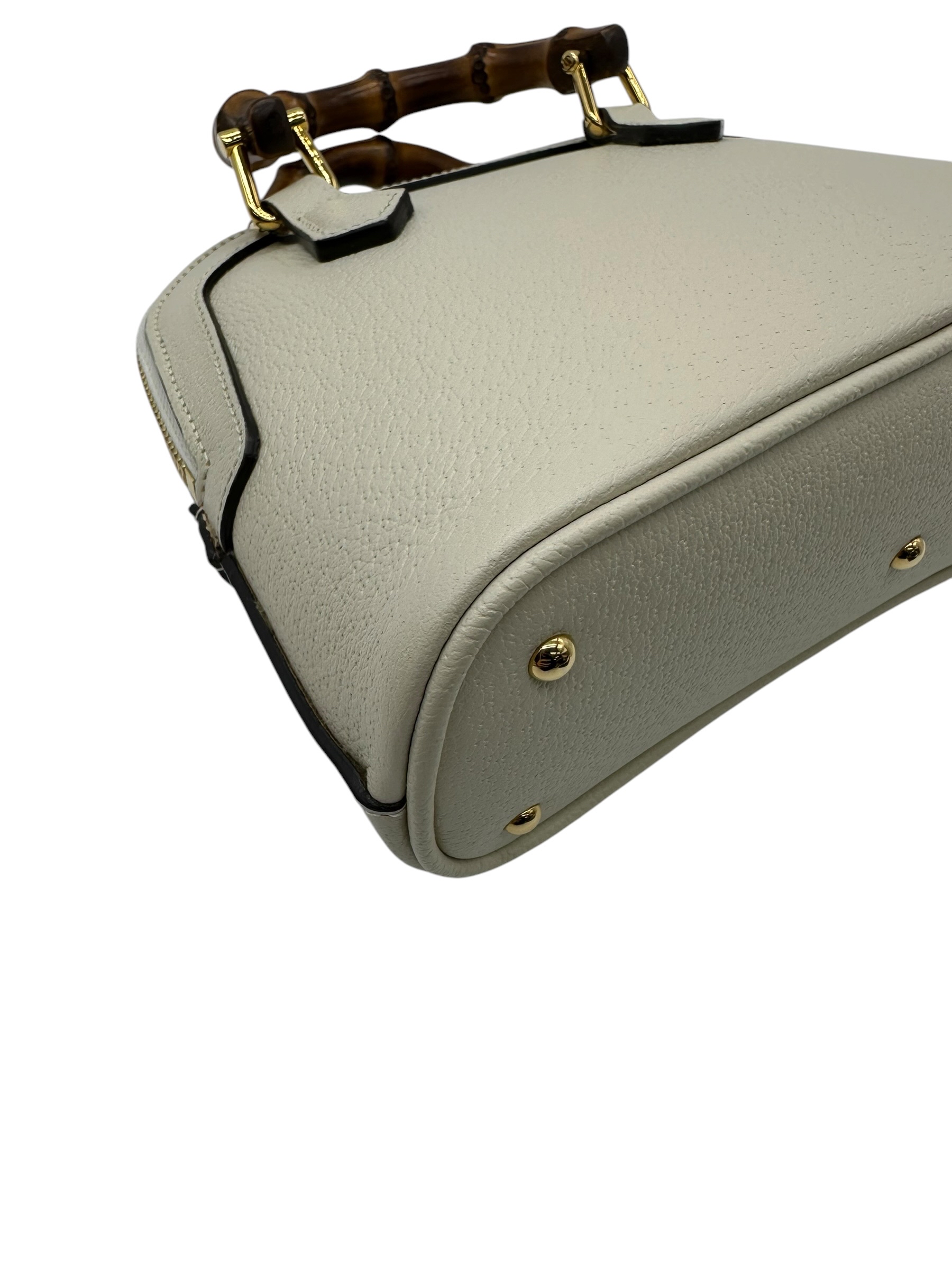 Pre-owned GUCCI Diana / Product Code: 070604