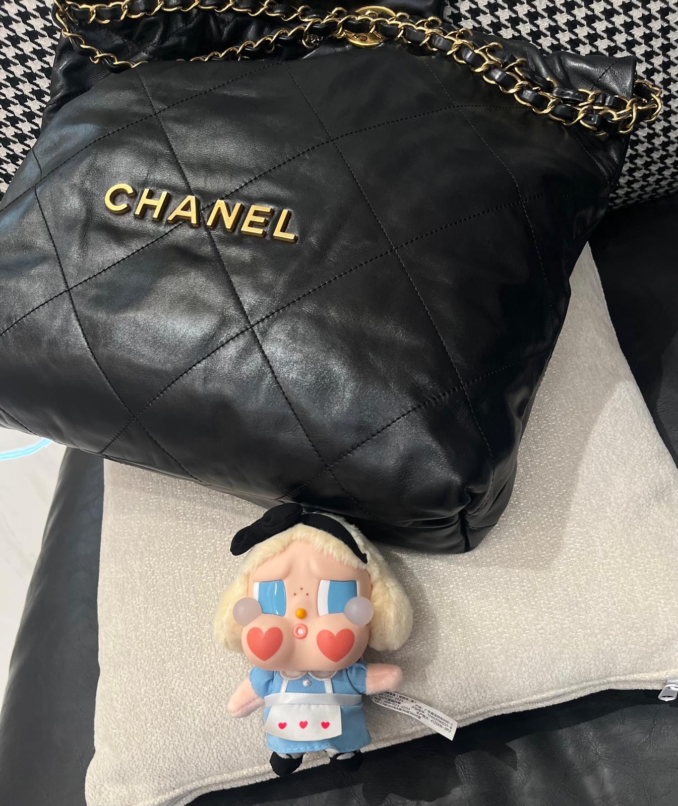 Chanel 22 medium As3261 calfskin 黑色牛皮金鏈 100%Authentic, 98%new ✅專門店收據✅晶片✅Dust bag✅Box
