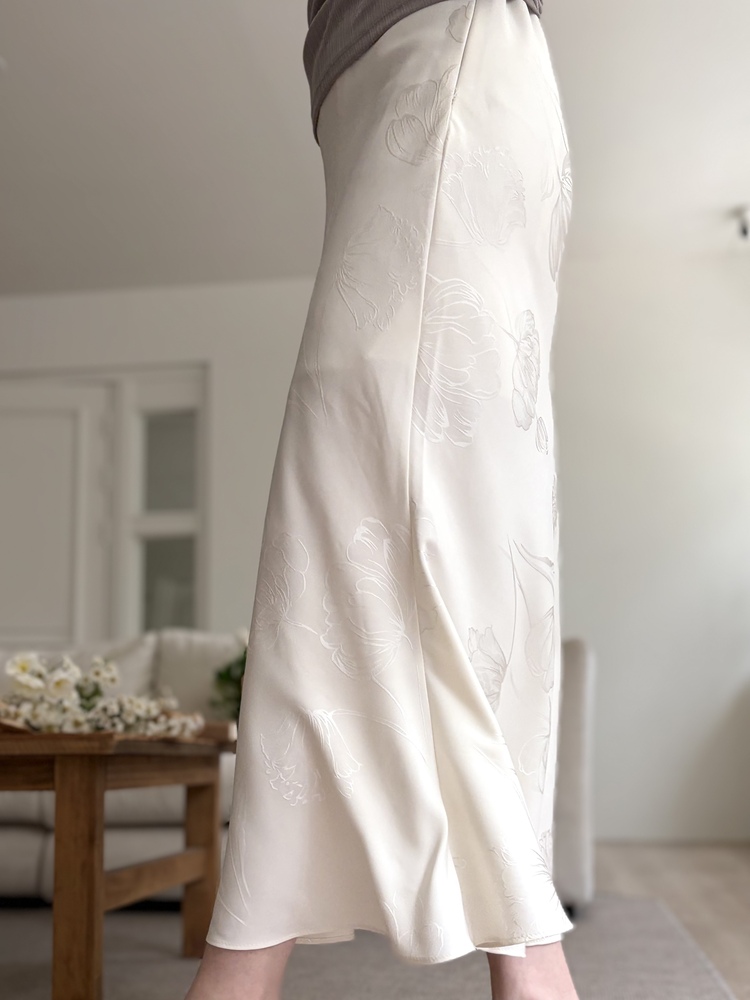Floral Silky Skirt (Ivory)