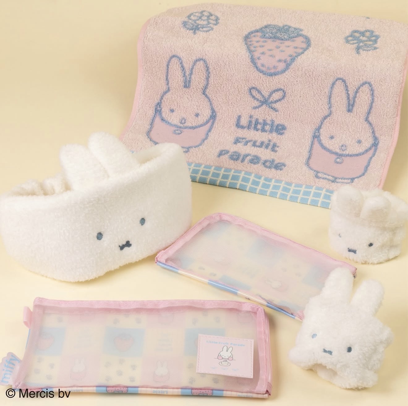 🐰Pre Order  - miffy 聯乘限定 Little Fruit Parade  髮巾/ 手帶 / 毛巾   ( 📦 大約 5月中到貨, 若遇到缺貨或其它因素貨期會延遲 ）