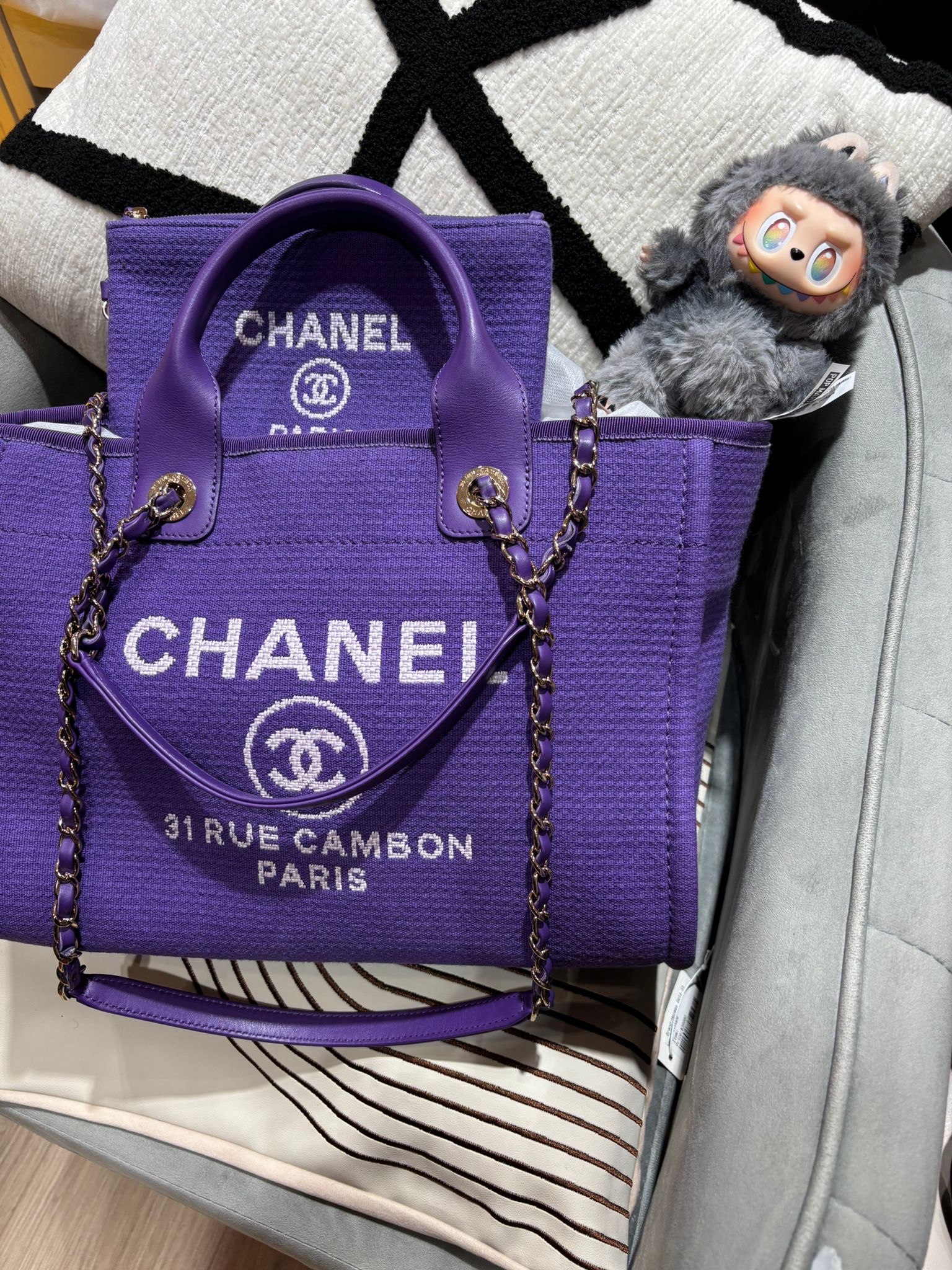 Chanel Deauville Tote Bag Small 100%Authentic, 95%New ✅晶片✅Pouch✅Dust bag