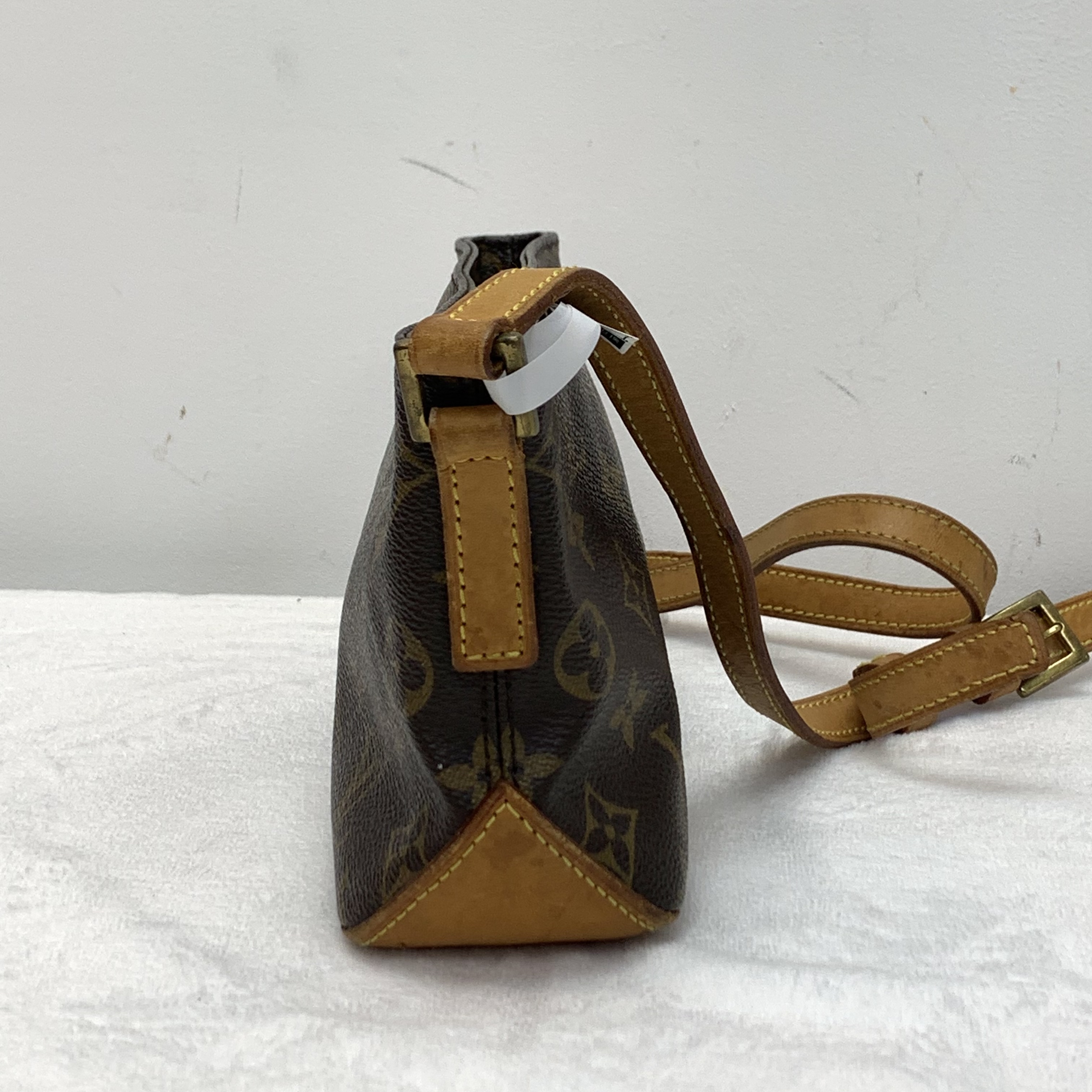 LV 斜挎包 中古絕版