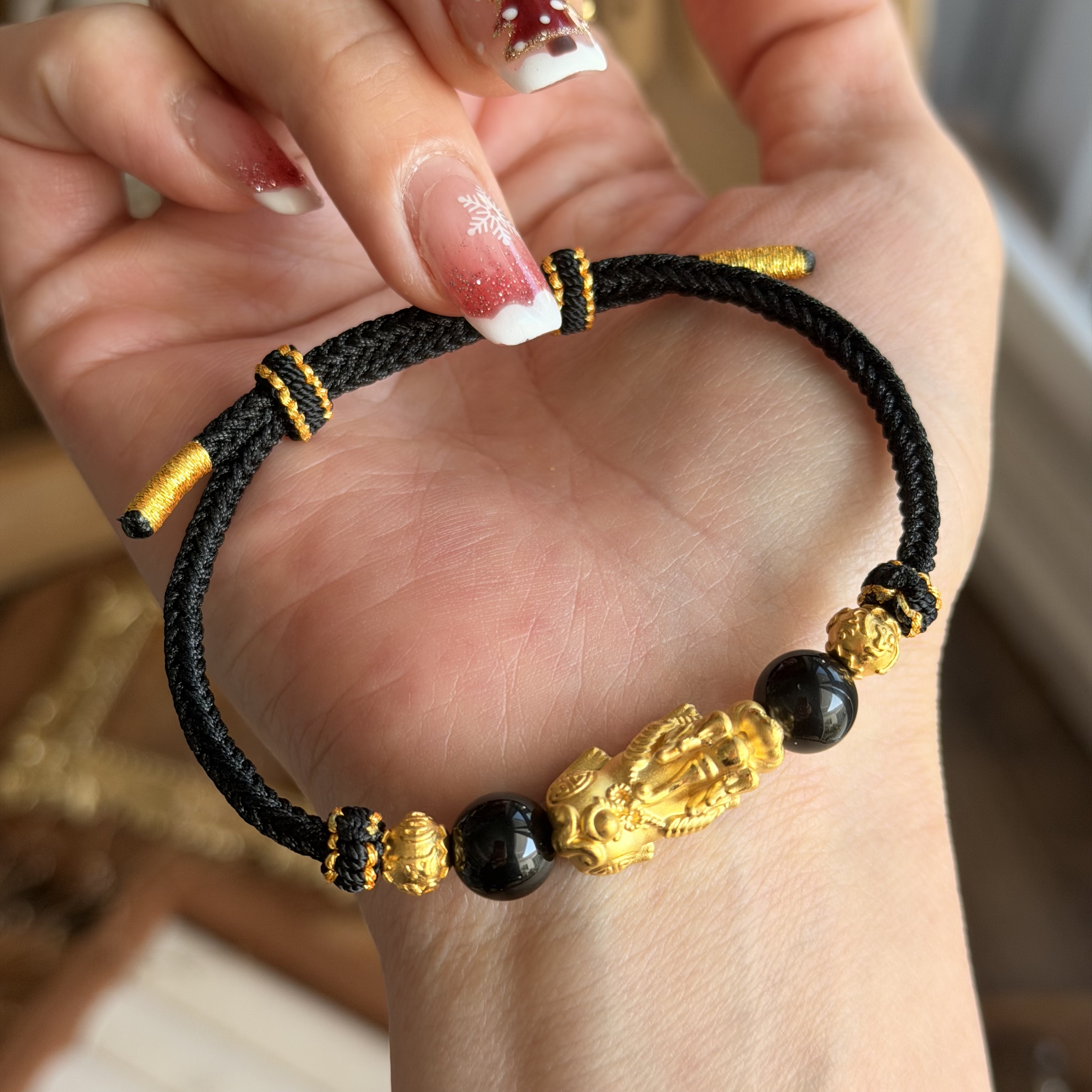 999硬金貔貅+6mm硬金金珠襯黑曜石手繩