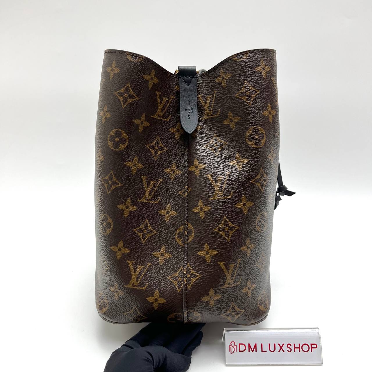 LV Monogram Neo Noe MM Black
