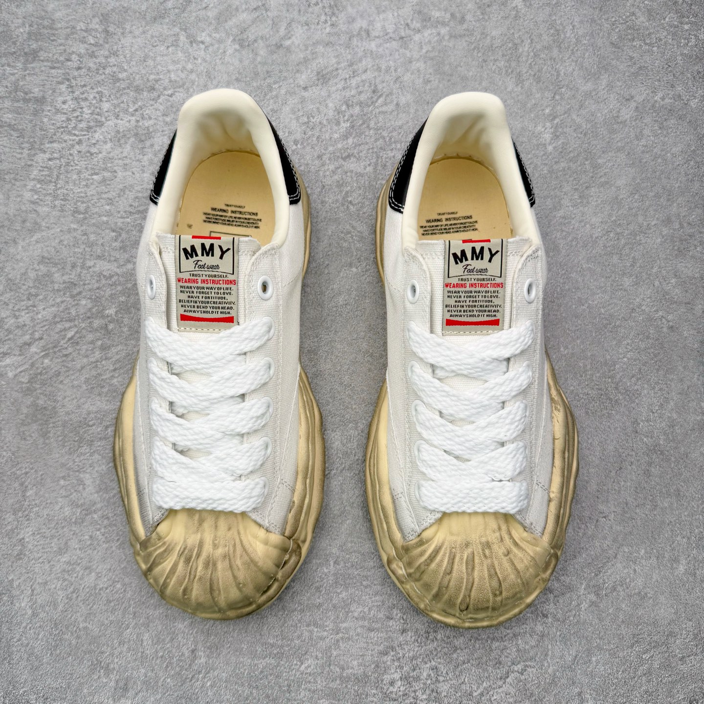 Maison Mihara Yasuhiro MMY "BLAKEY" OG Sole Low-top Sneaker