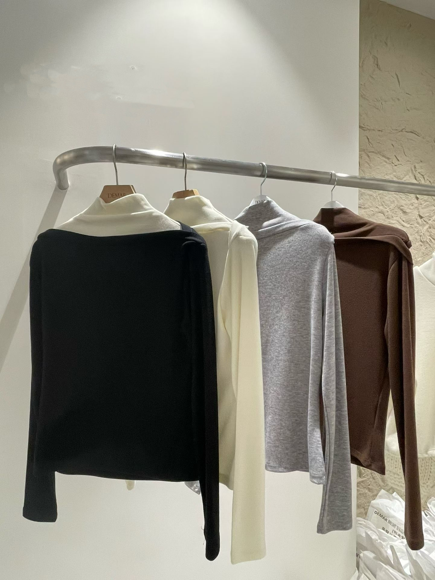 Mid boatneck tee