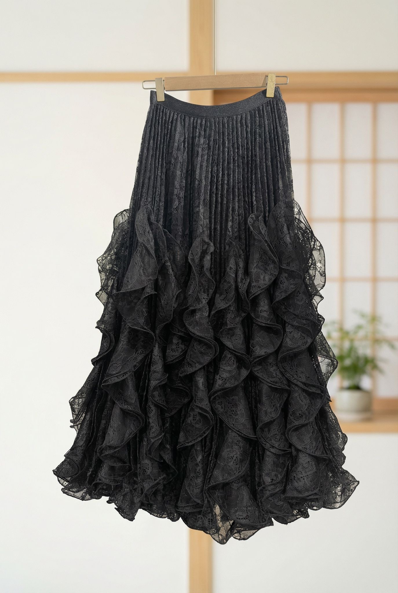 浪漫蕾絲荷葉邊長裙