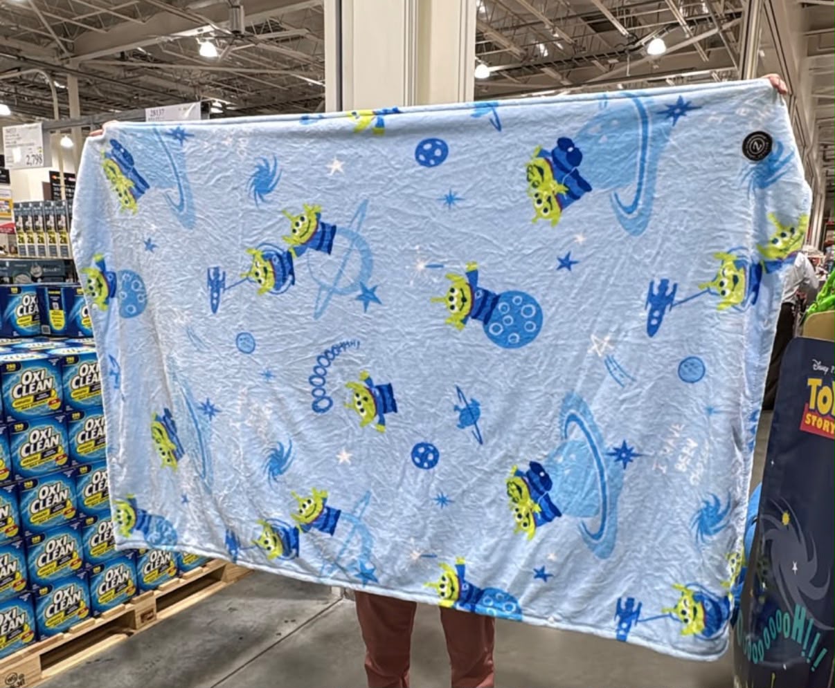 日本🇯🇵Costco│Toy Story 三眼仔50cm 毛絨玩具/毯子 二合一 (三款隨機)