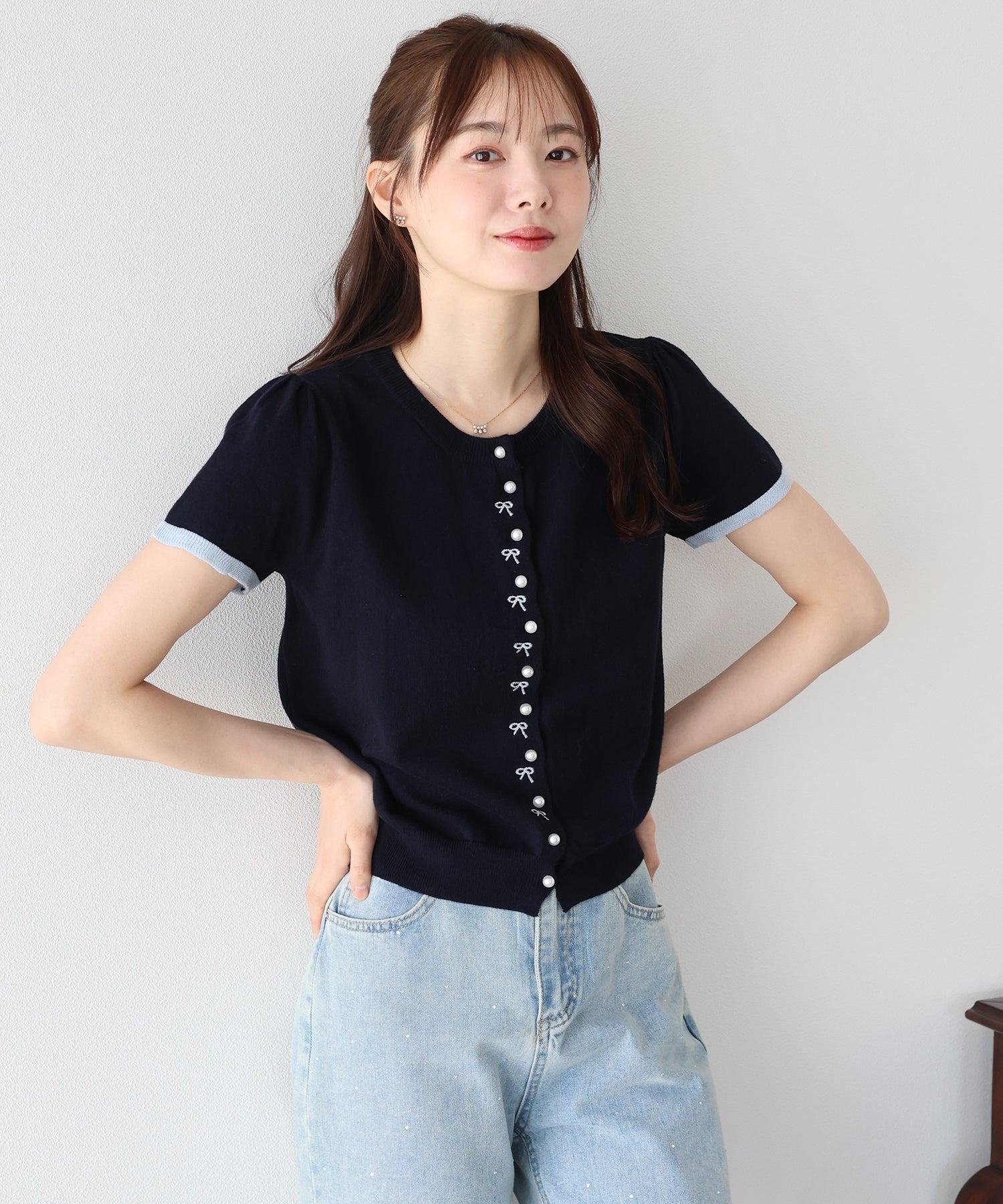 <JP> 蝴蝶結刺繡珍珠鈕 cardigan * 3色入 <預購>