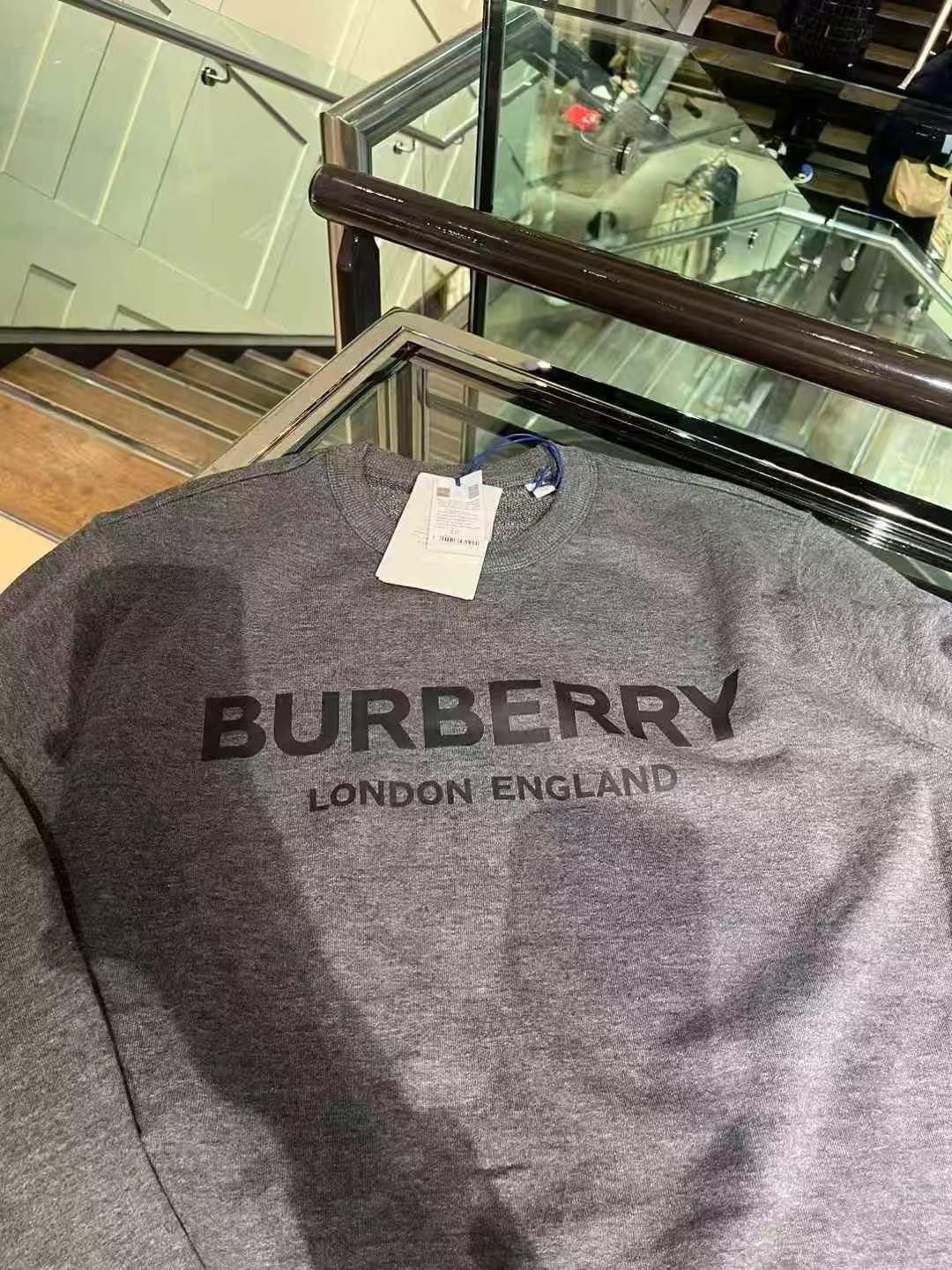 預購 Burberry 🌈🌈折扣款 男士圓領衛衣 