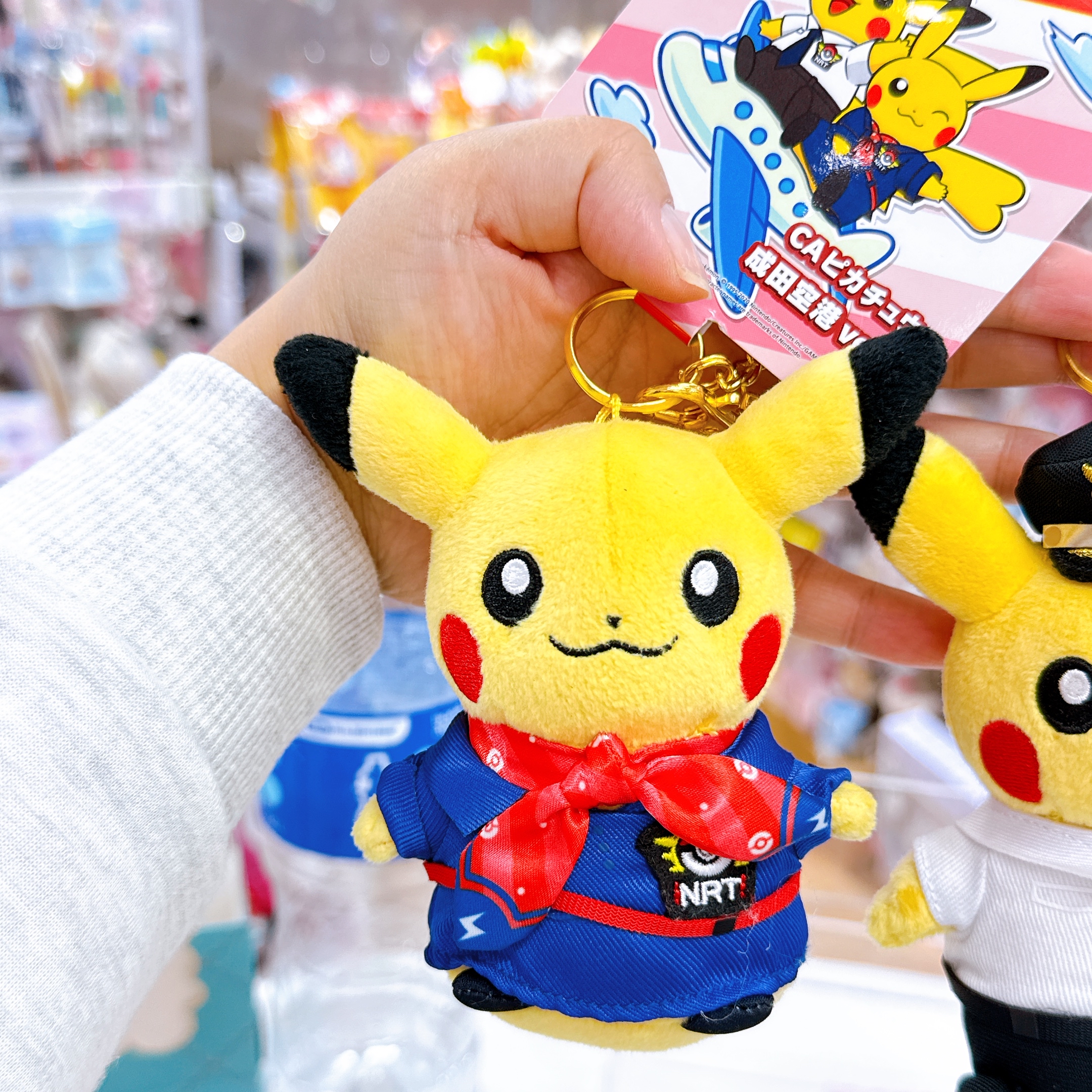 日本直送成田機場限定Pokemon Centre比卡超飛機師空姐公仔 掛飾