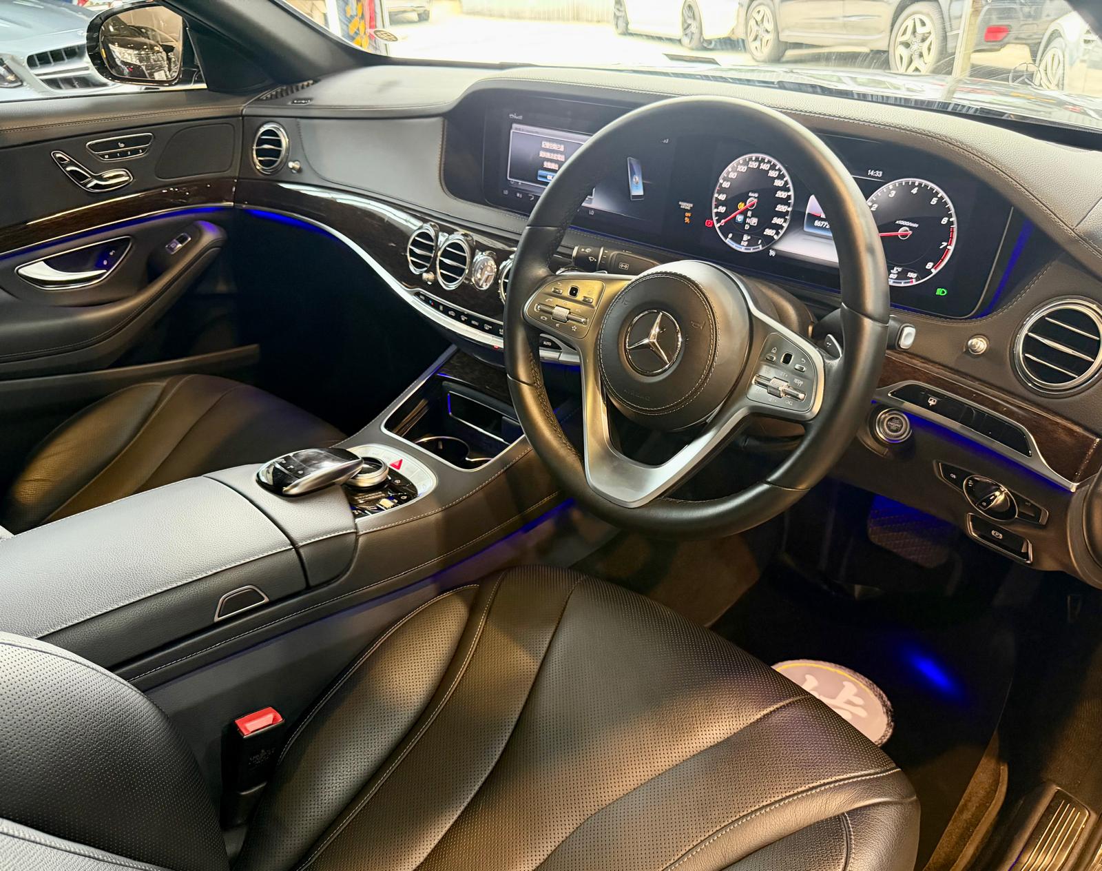 Mercedes-Benz S320 Facelift (V222)