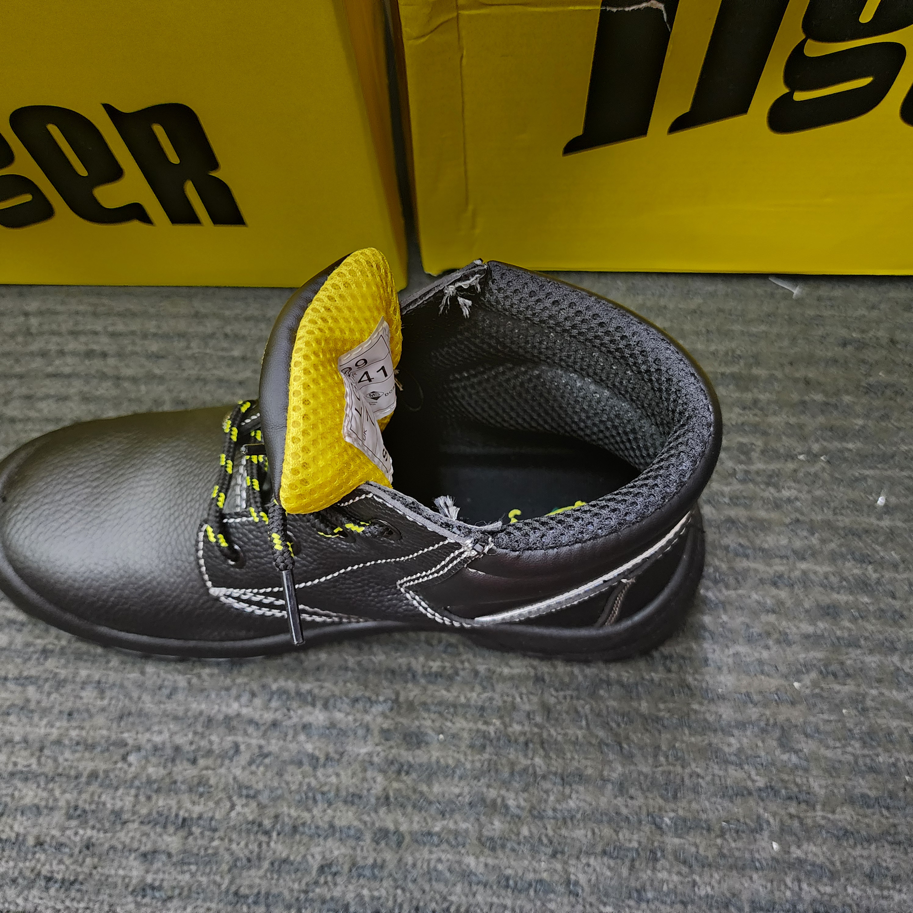  LIGER SAFETY SHOES 5.5'' INCHES LG-99 MID CUT LACE (SIRIM APPROVED) Black Rubber Kasut Keselamatan