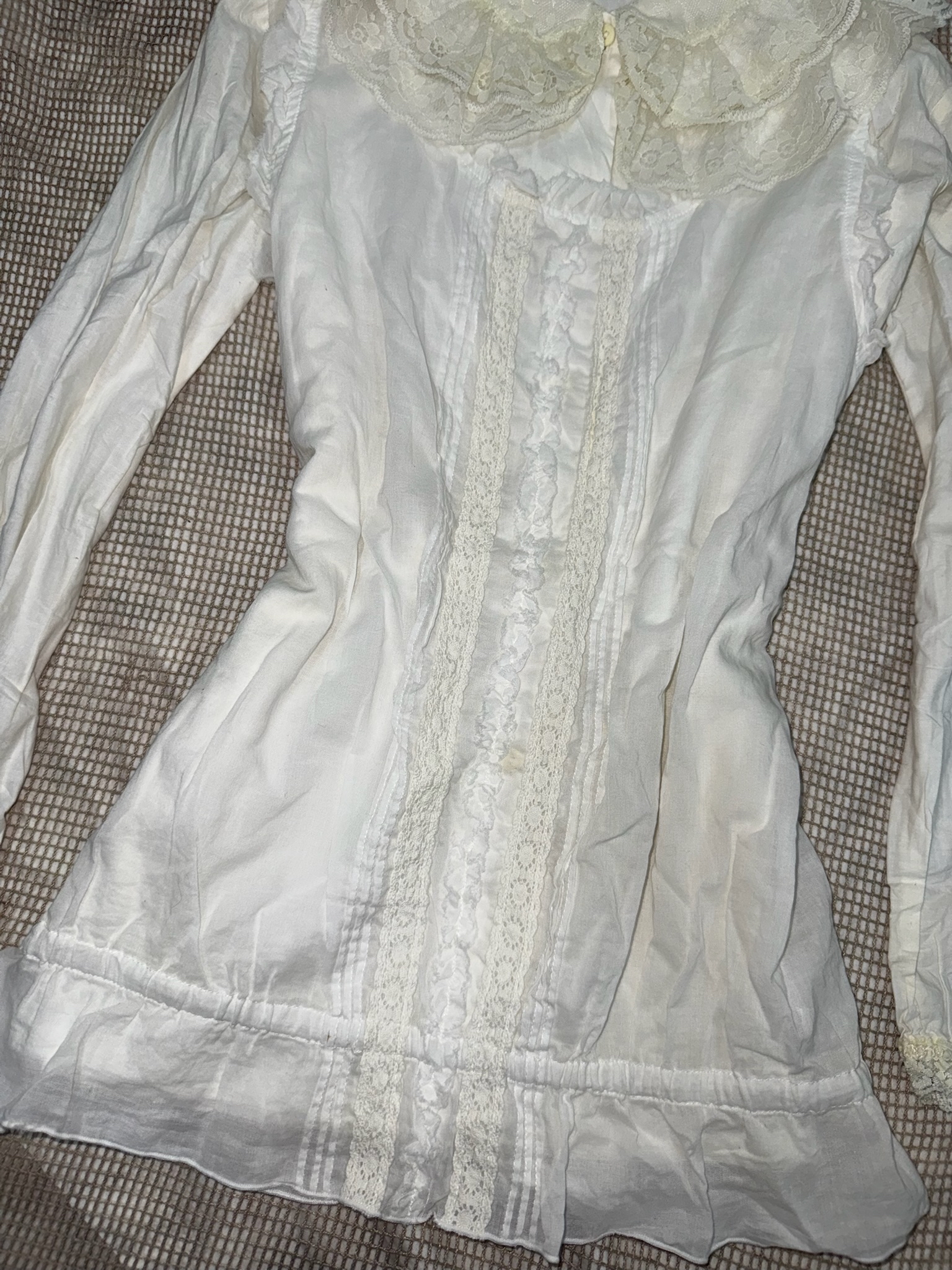 Victorian Style Lace Long-Sleeved Top Twin Set