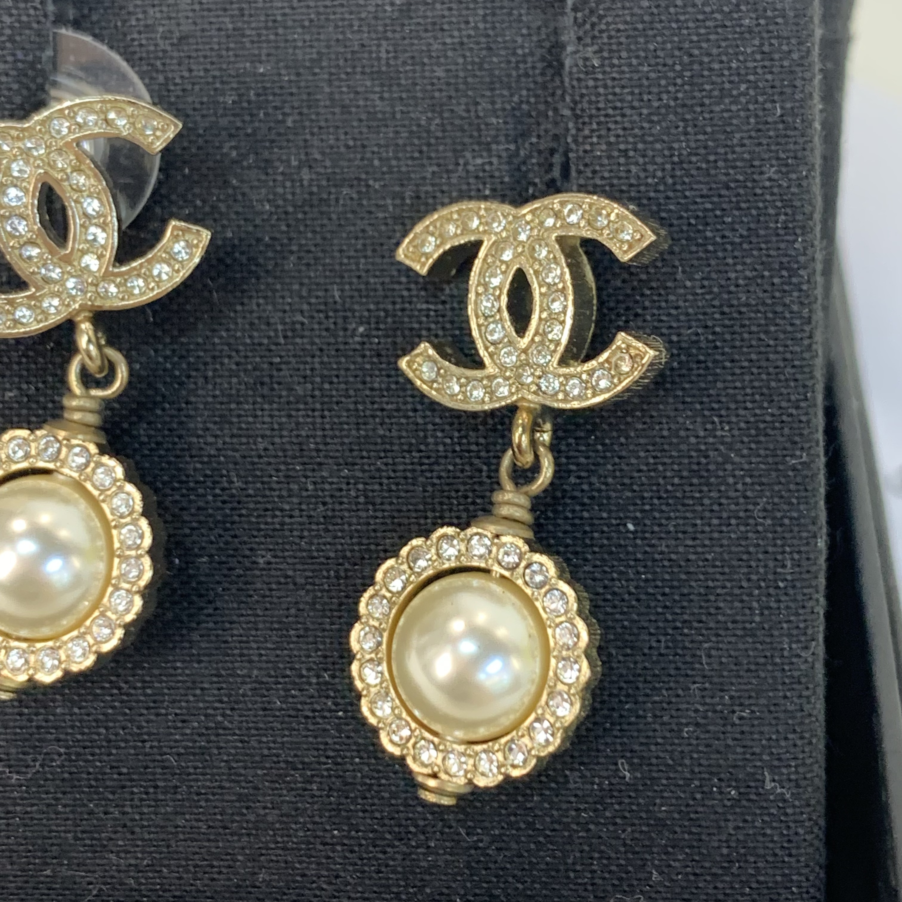 低調奢華🫧Chanel珍珠耳環 小資女必備