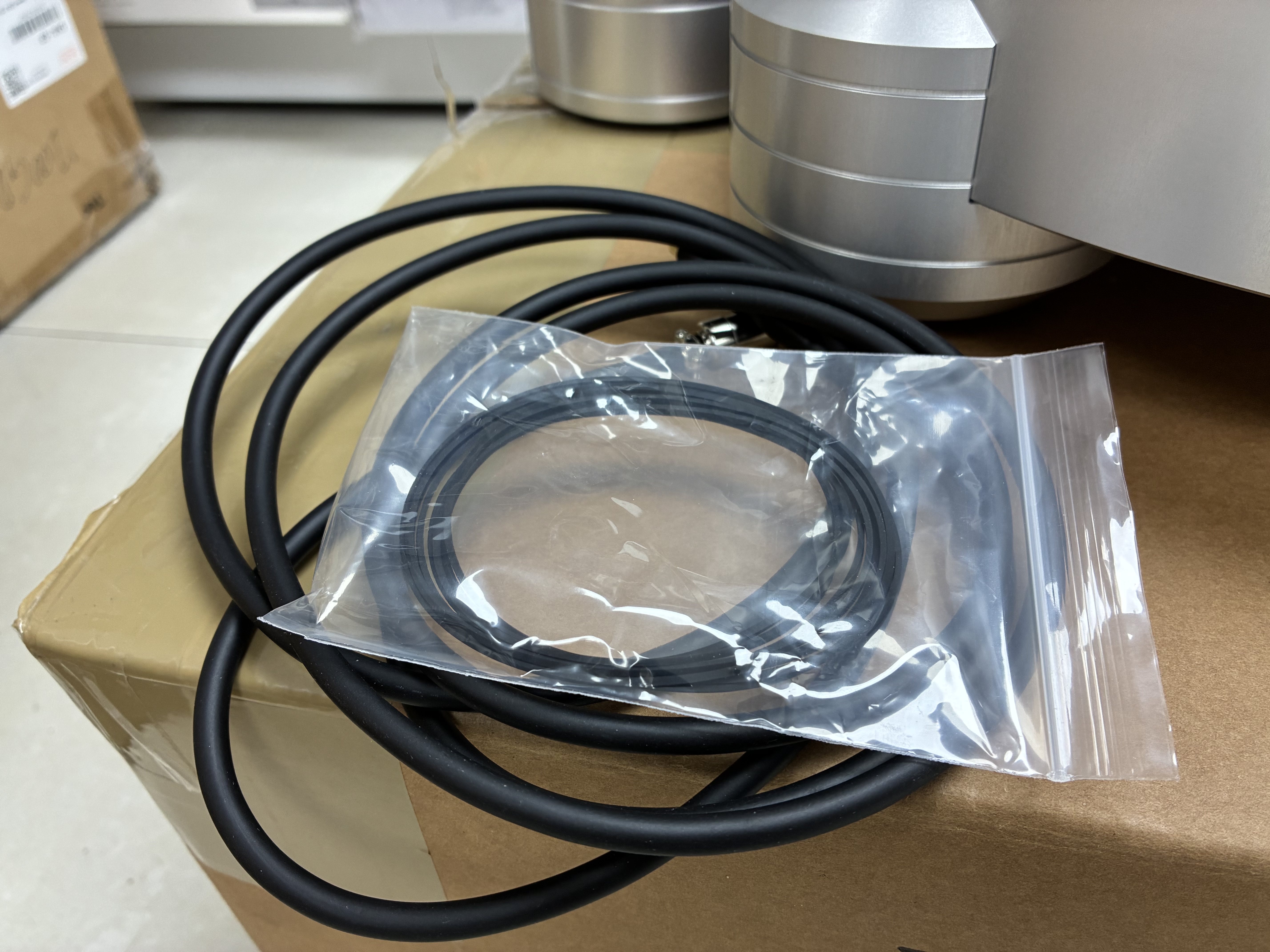 ACOUSTIC SIGNATURE THUNDER（使用品）