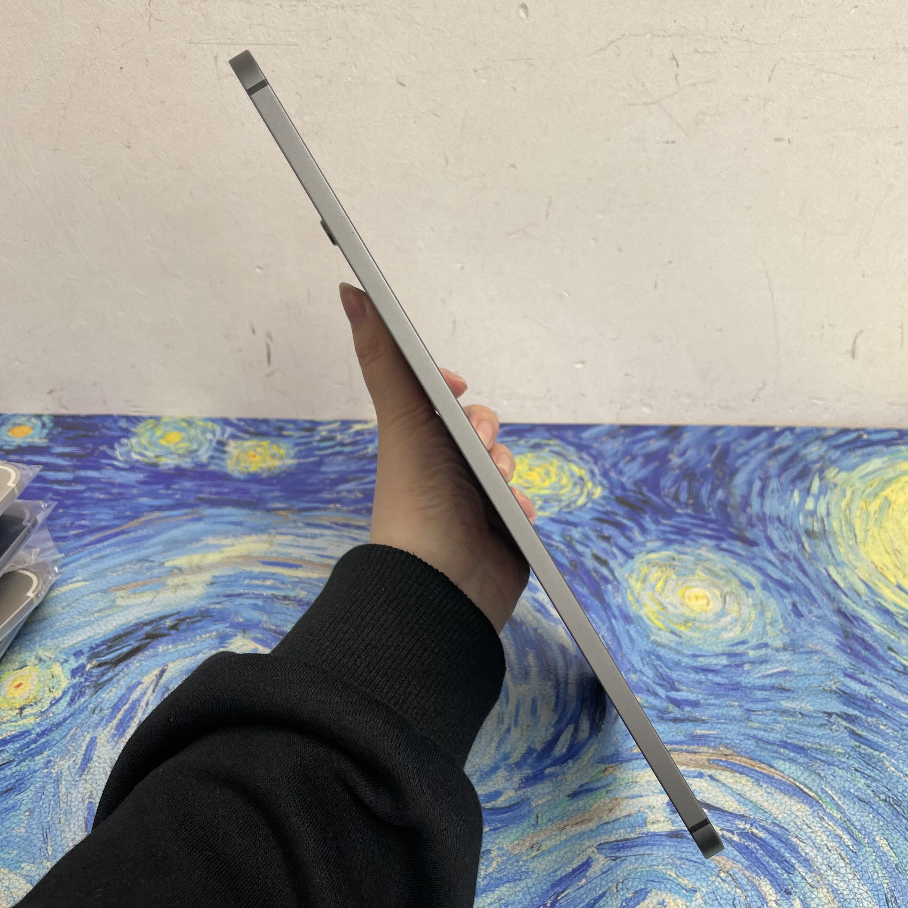 *477895 iPad Air 5 勁靚機 256GB 插卡版 灰色 gray