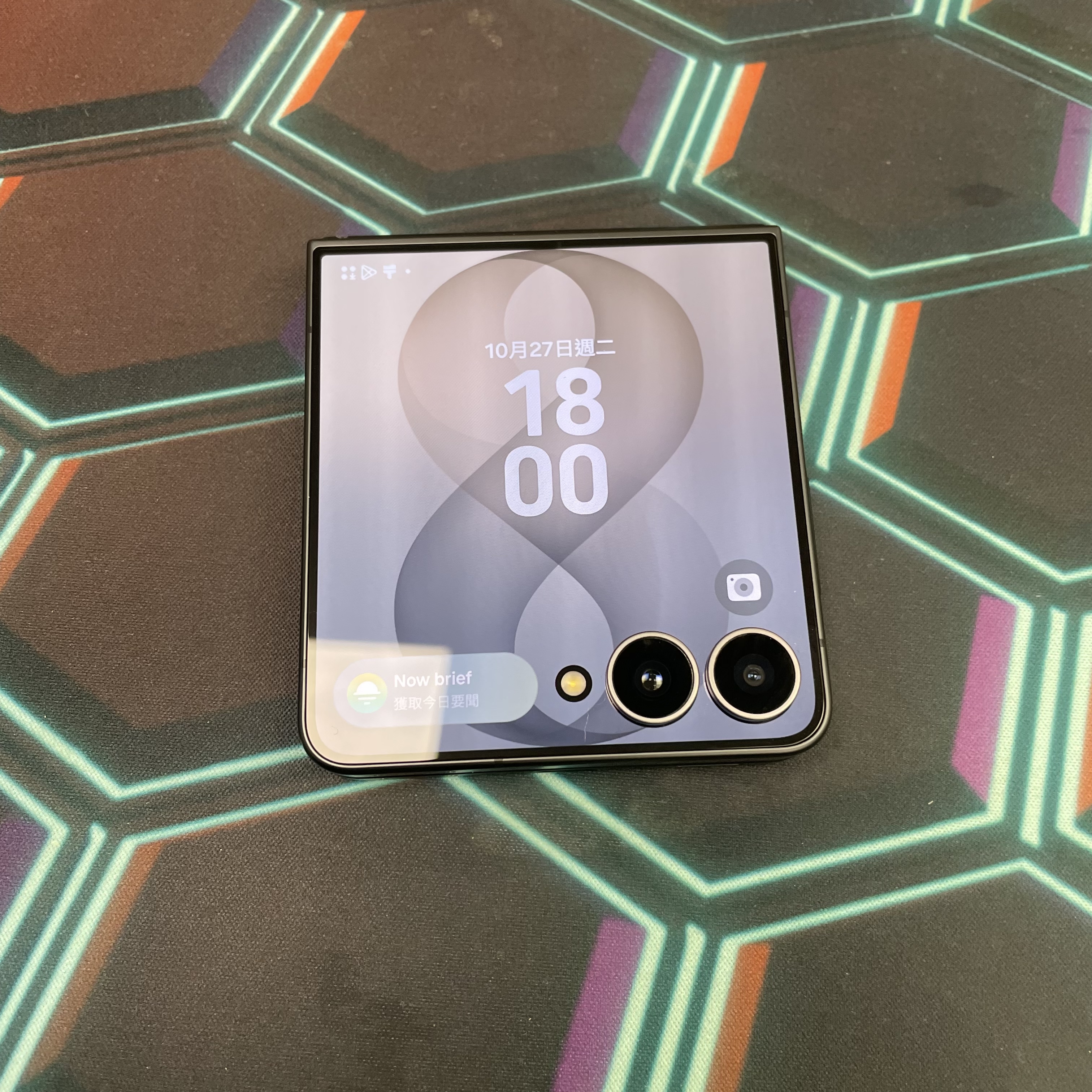 *8370 Galaxy Z Flip 8 完美機 12+256GB 黑色 black
