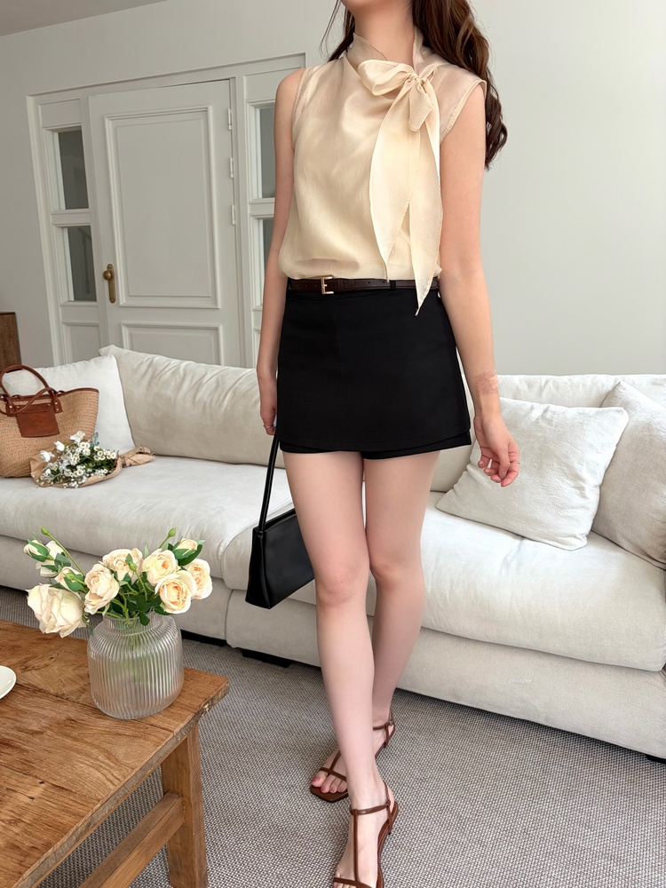 Clean Line Overlay Skorts (Black)