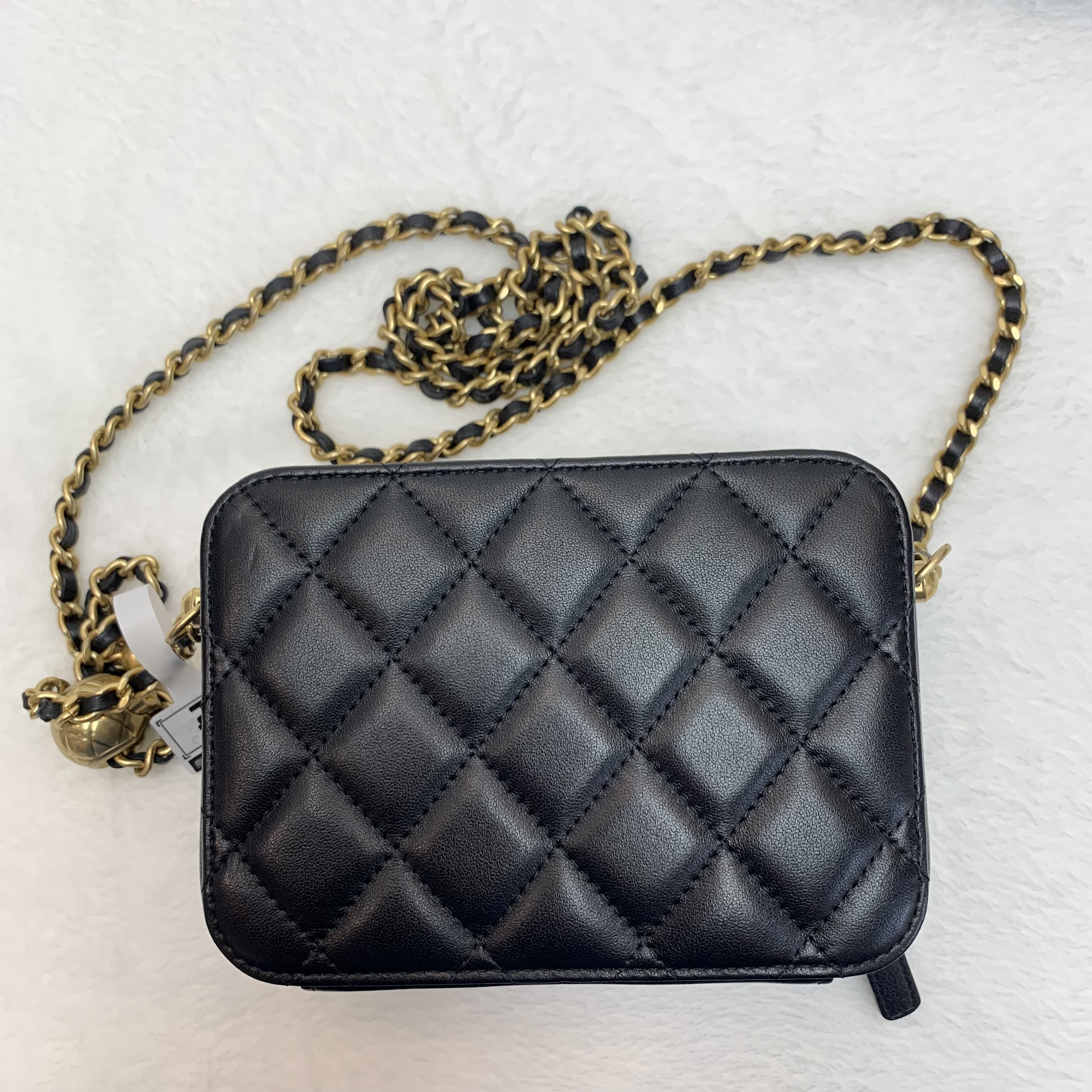罕見六折❣️Chanel金球黑色相機包