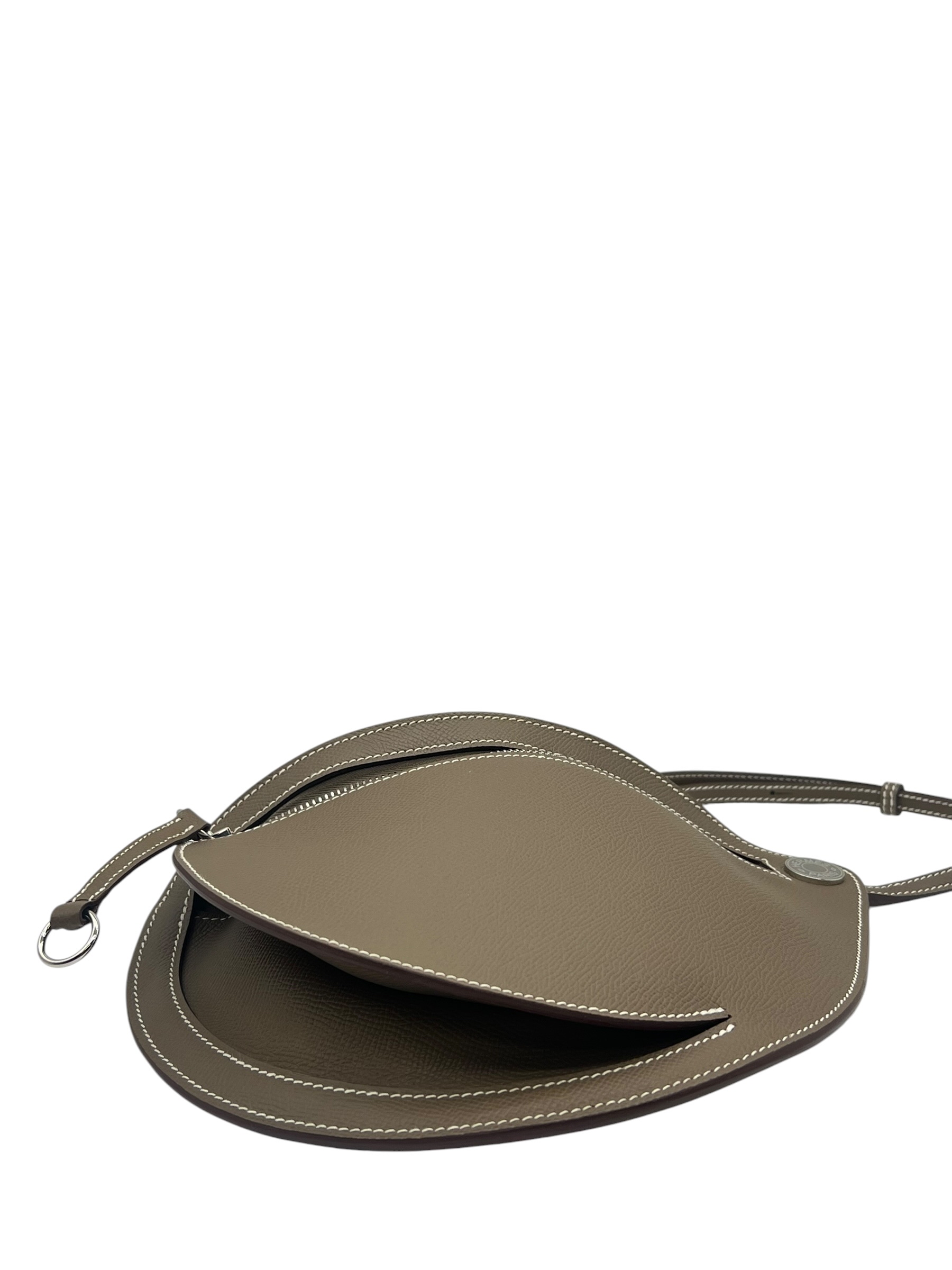 Pre-Owned HERMÉS Petite Course Bag Stamp K / Product Code: 26061002