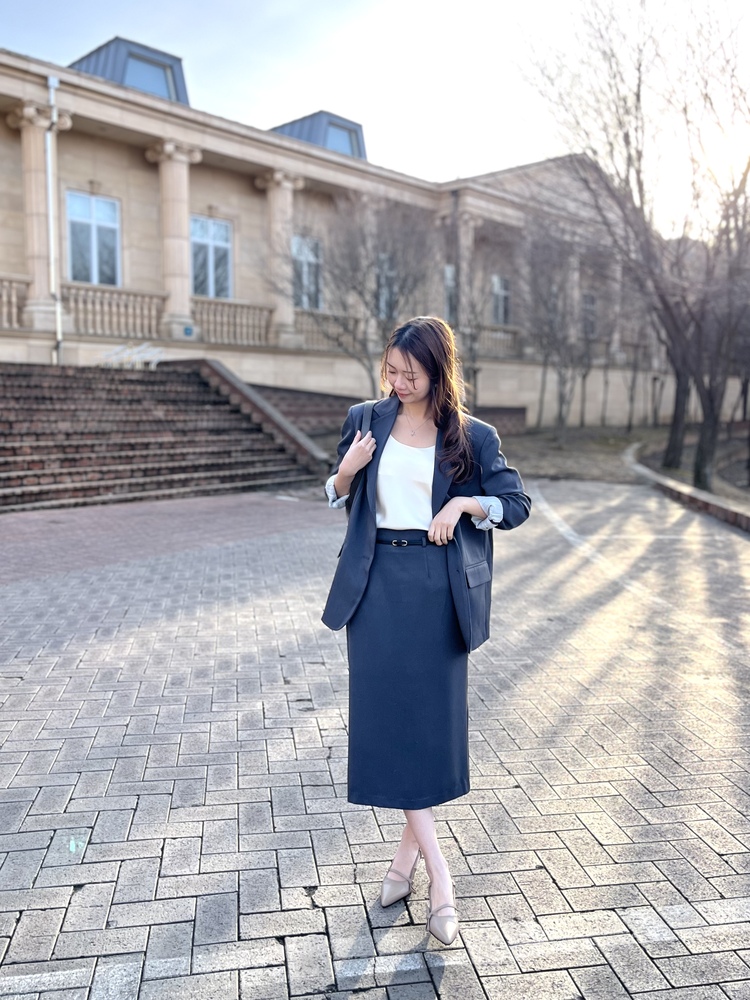 Atelier Relaxed Blazer (Charcoal)